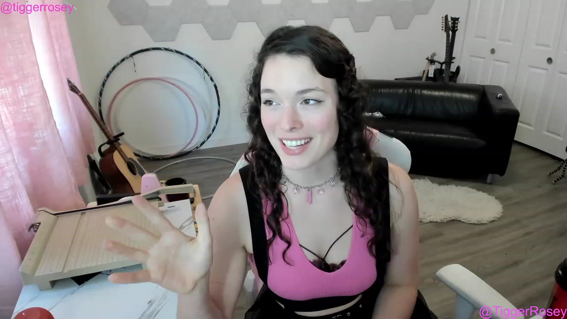 Gallery image thumbnail from TiggerRosey's myfreecams stream on, 06/02/2023, 22:56 image 13 of 20
