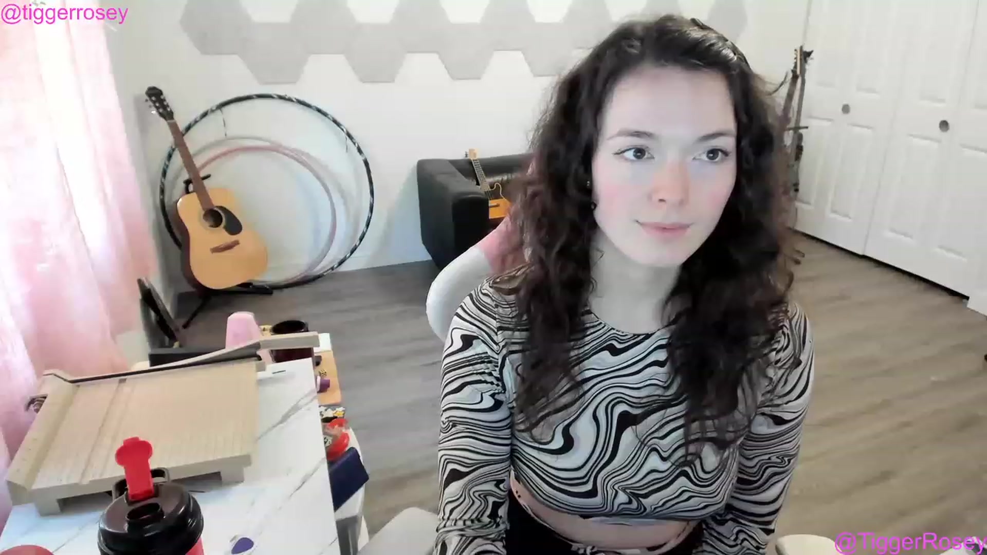 Gallery image thumbnail from TiggerRosey's myfreecams stream on, 06/06/2023, 23:38 image 5 of 20