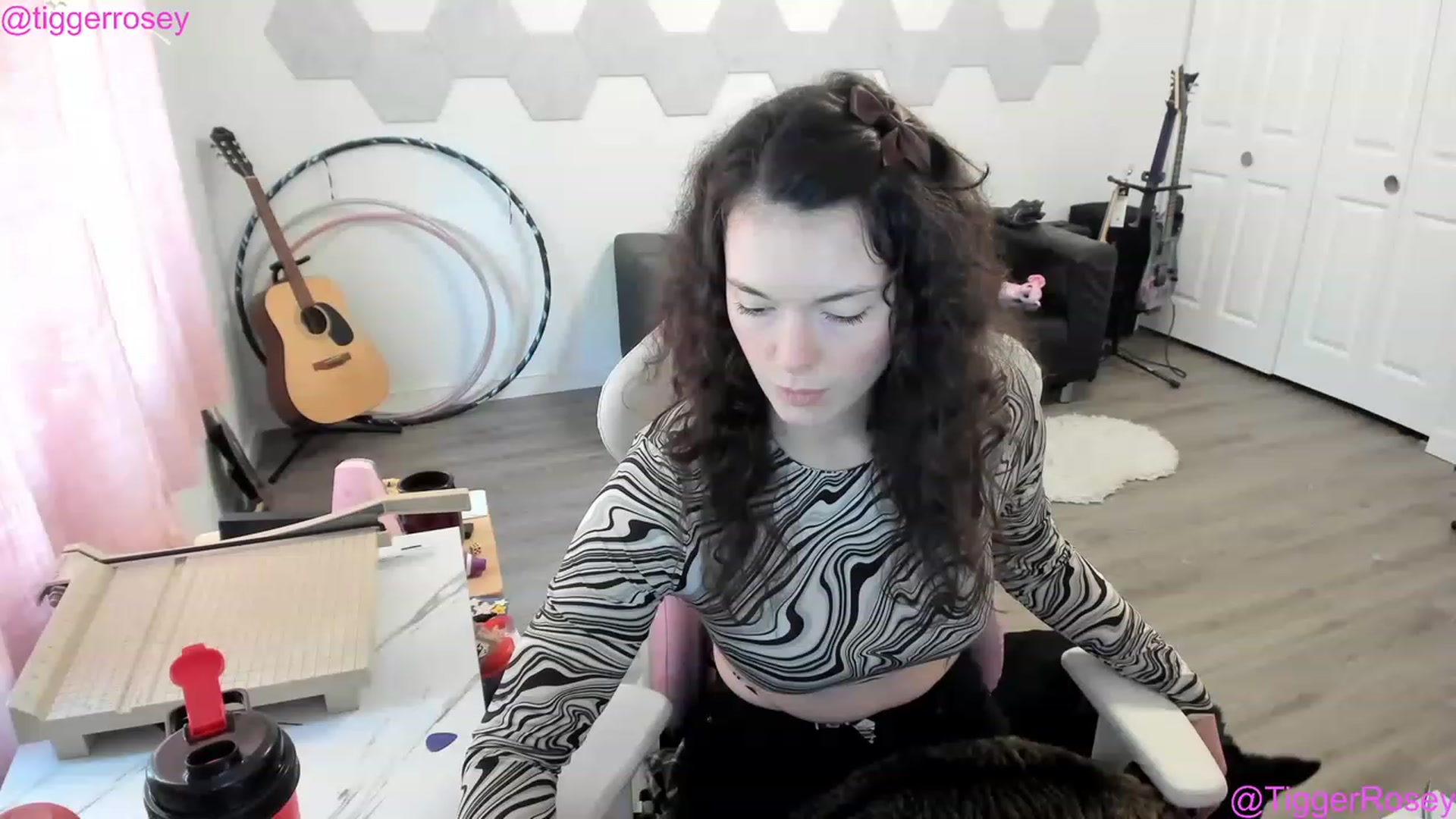 Gallery image thumbnail from TiggerRosey's myfreecams stream on, 06/06/2023, 23:38 image 6 of 20