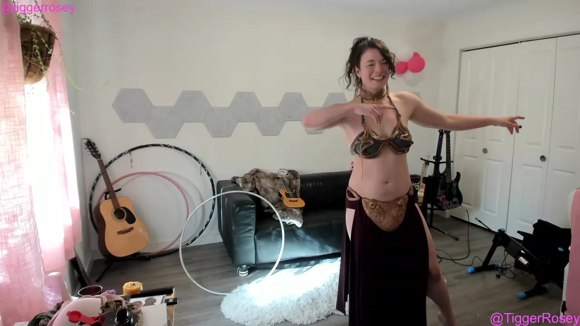 Gallery image thumbnail from TiggerRosey's myfreecams stream on, 06/15/2023, 01:16 image 12 of 20