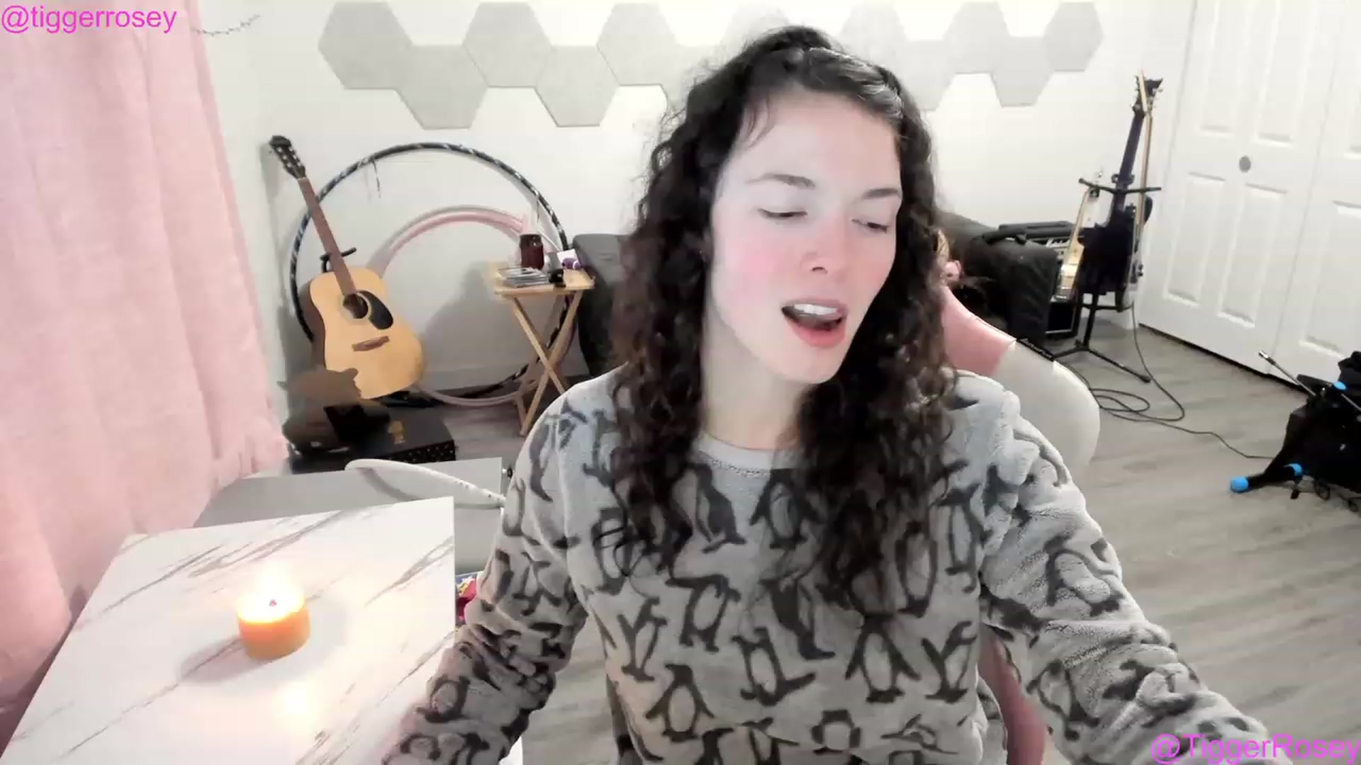 Gallery image thumbnail from TiggerRosey's myfreecams stream on, 06/16/2023, 06:04 image 13 of 20