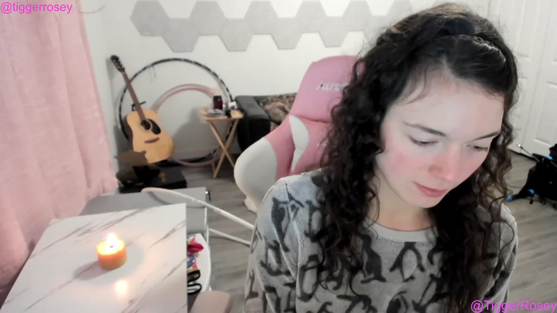 Gallery image thumbnail from TiggerRosey's myfreecams stream on, 06/16/2023, 06:04 image 4 of 20