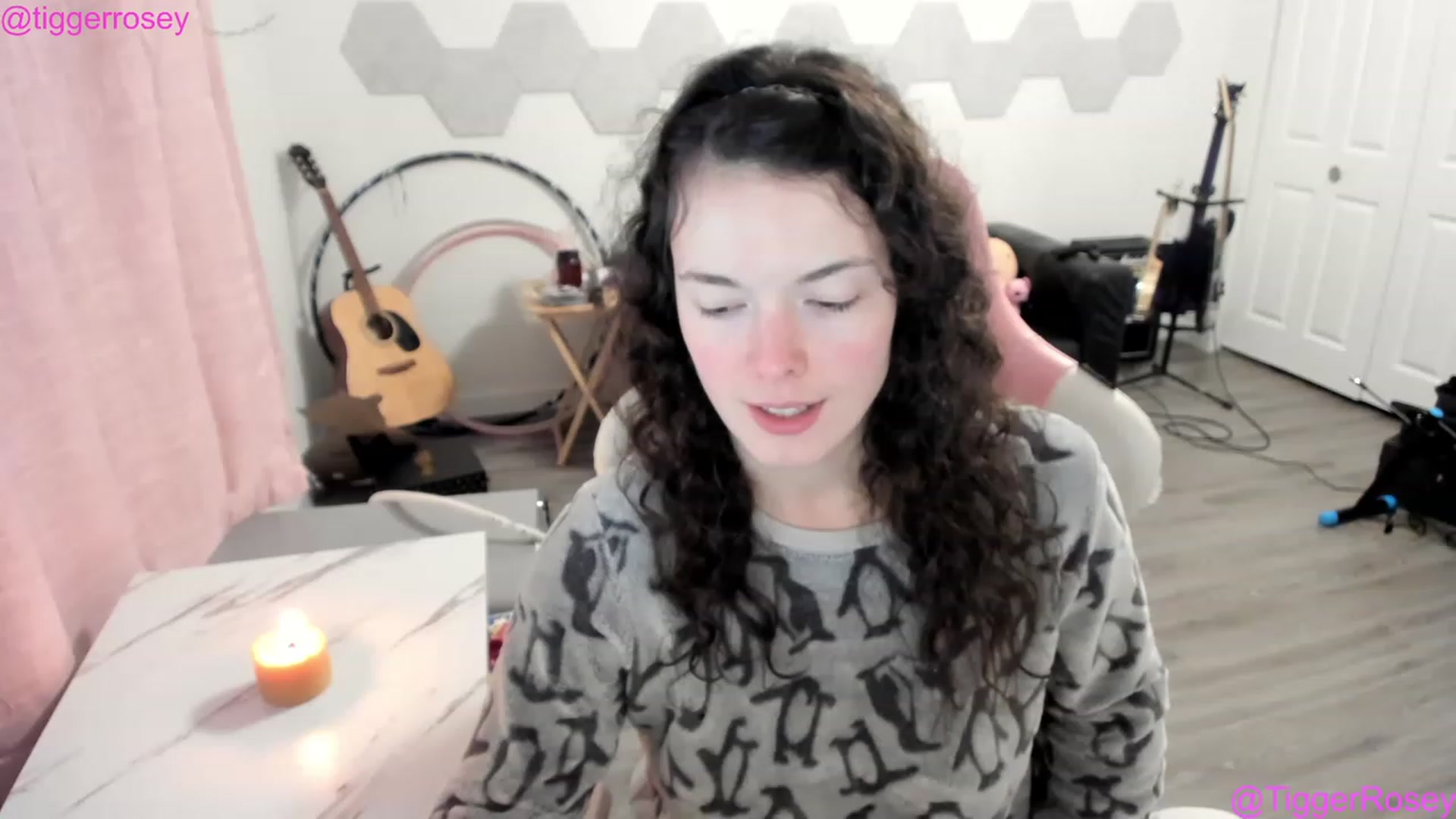 Gallery image thumbnail from TiggerRosey's myfreecams stream on, 06/16/2023, 06:04 image 3 of 20