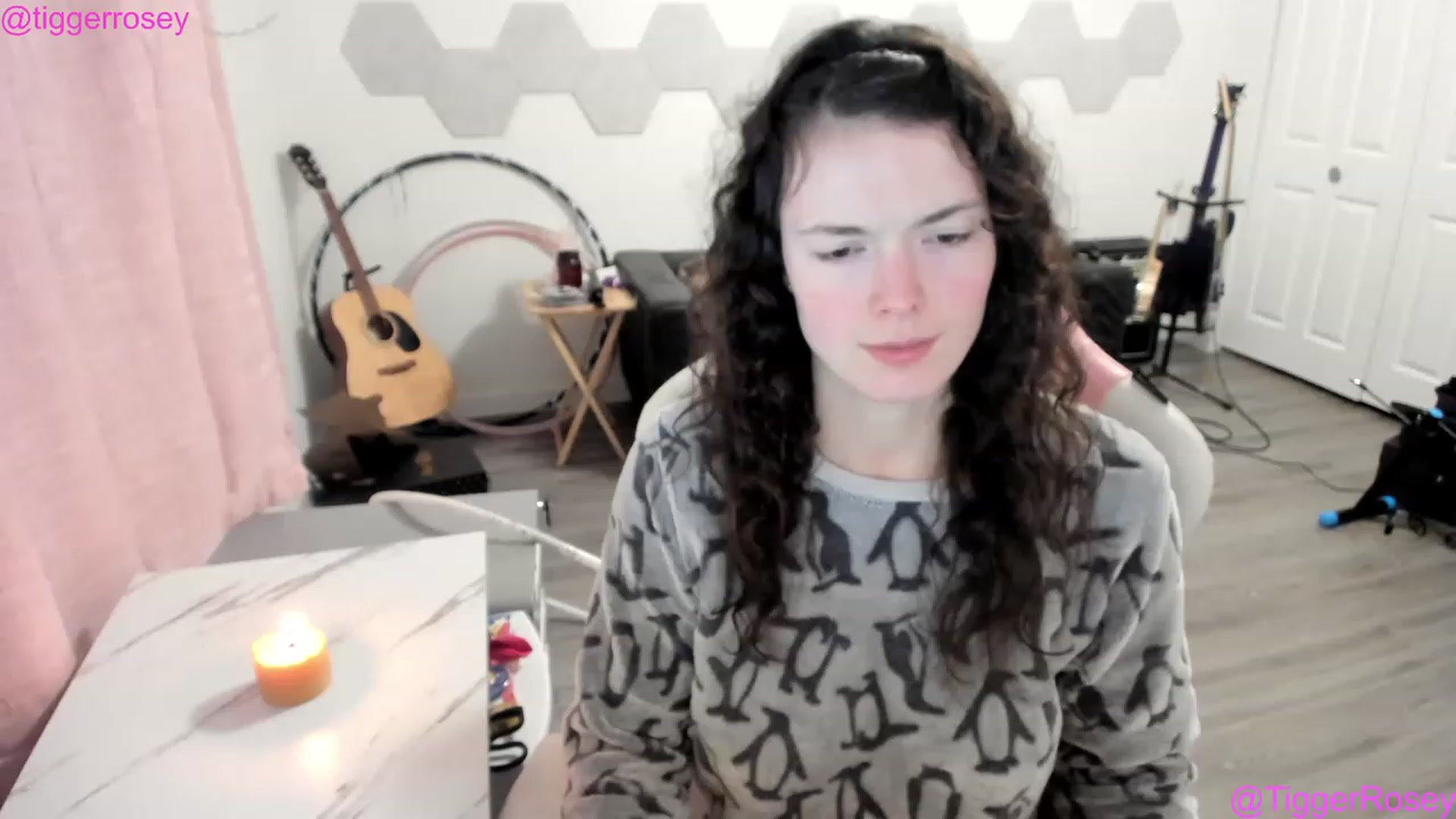 Gallery image thumbnail from TiggerRosey's myfreecams stream on, 06/16/2023, 06:04 image 1 of 20