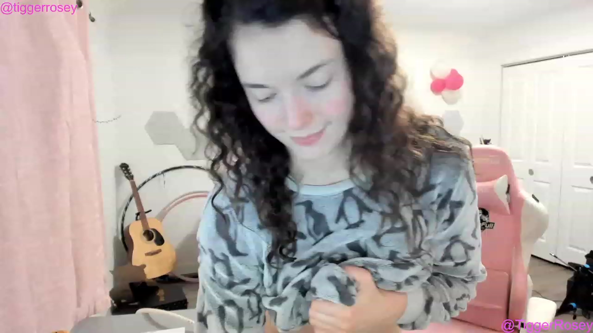 Gallery image thumbnail from TiggerRosey's myfreecams stream on, 06/16/2023, 07:06 image 10 of 20