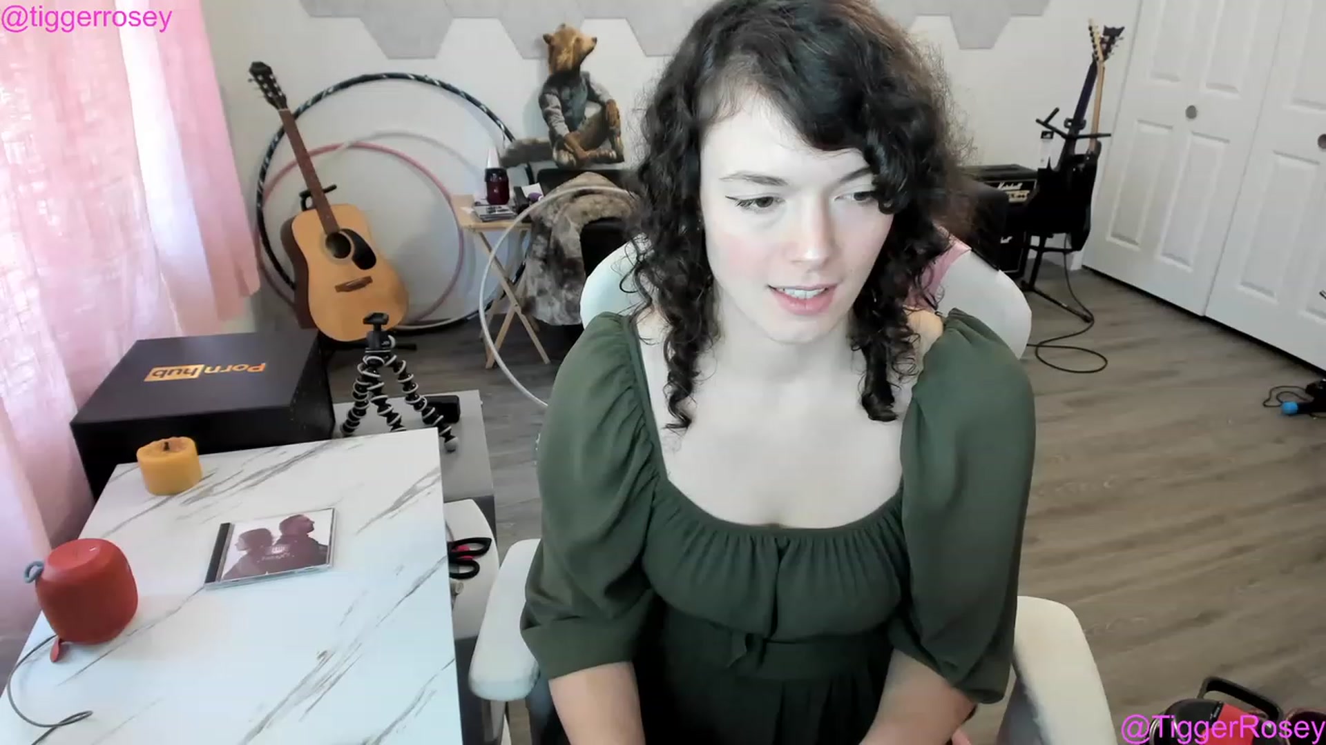 Gallery image thumbnail from TiggerRosey's myfreecams stream on, 06/30/2023, 23:10 image 13 of 20