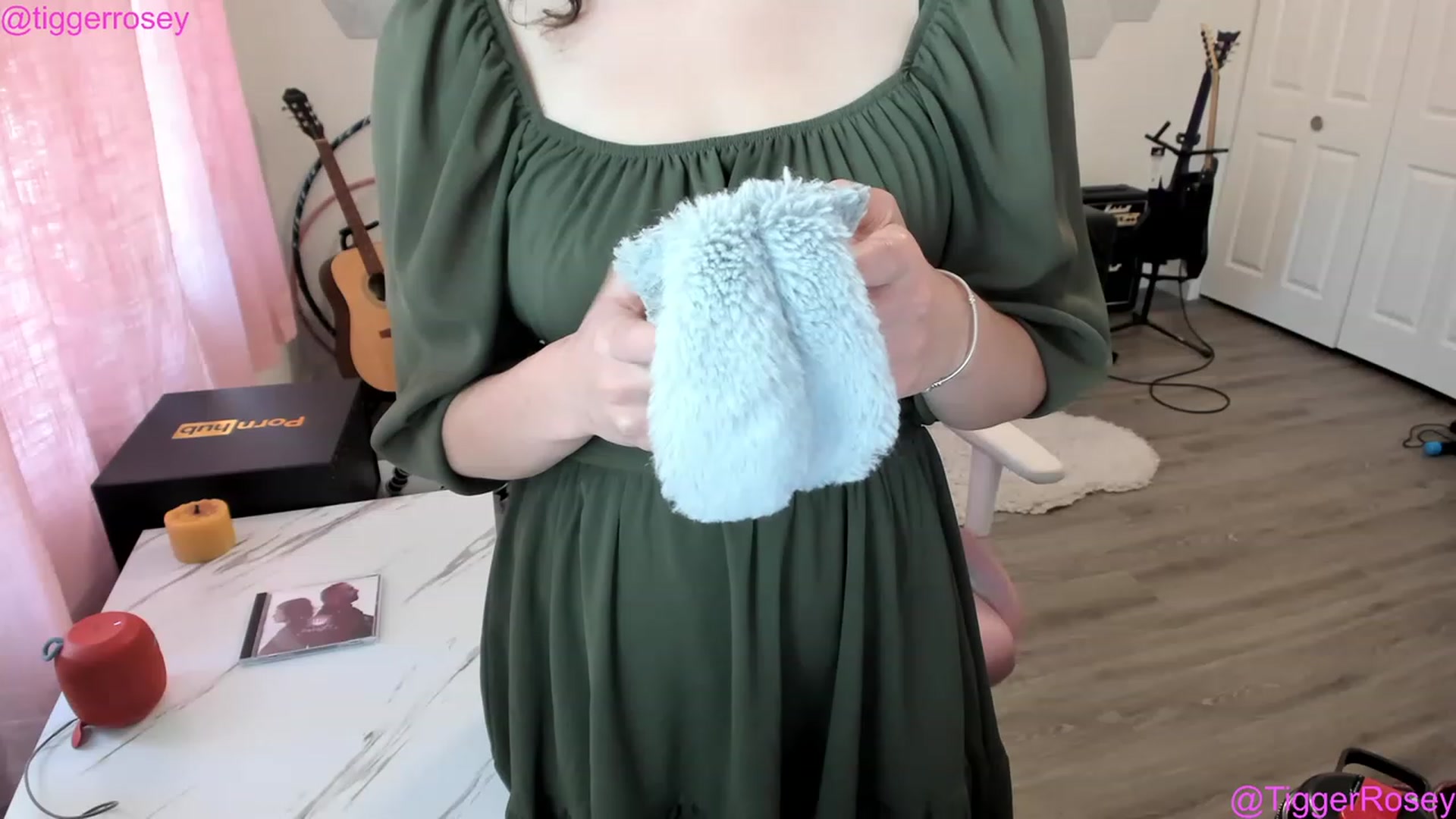 Gallery image thumbnail from TiggerRosey's myfreecams stream on, 06/30/2023, 23:10 image 11 of 20
