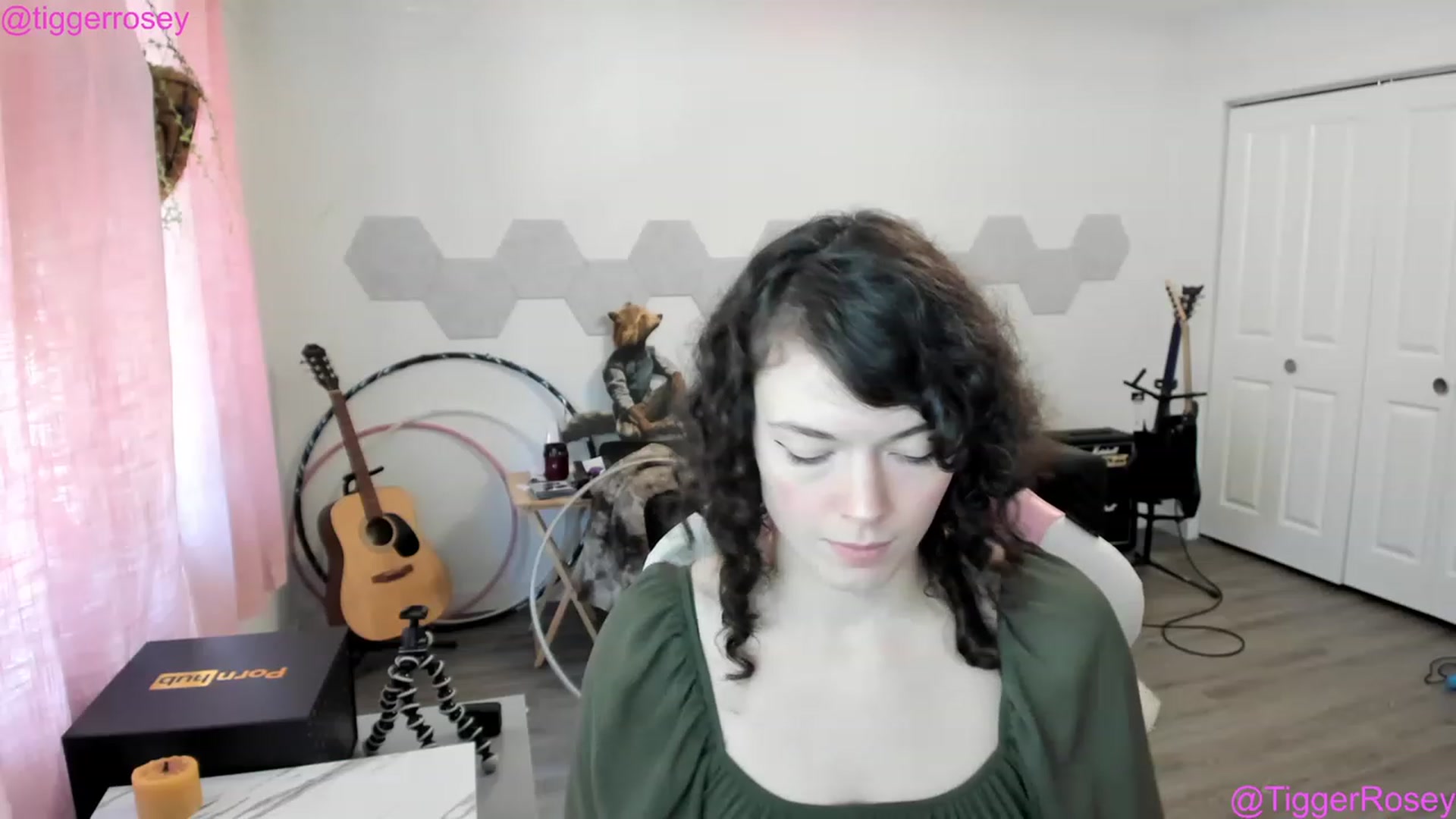 Gallery image thumbnail from TiggerRosey's myfreecams stream on, 06/30/2023, 23:10 image 12 of 20