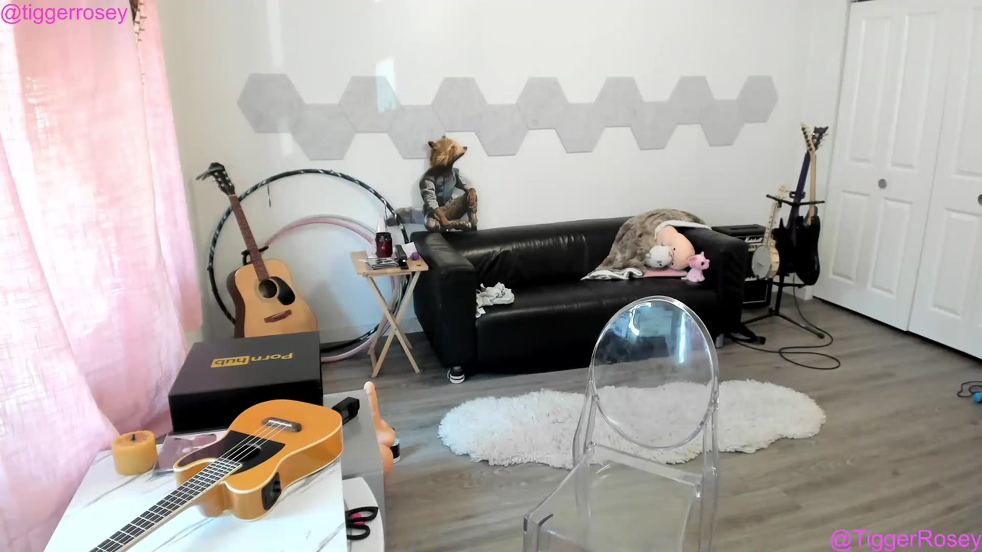 Gallery image thumbnail from TiggerRosey's myfreecams stream on, 07/06/2023, 23:02 image 18 of 20