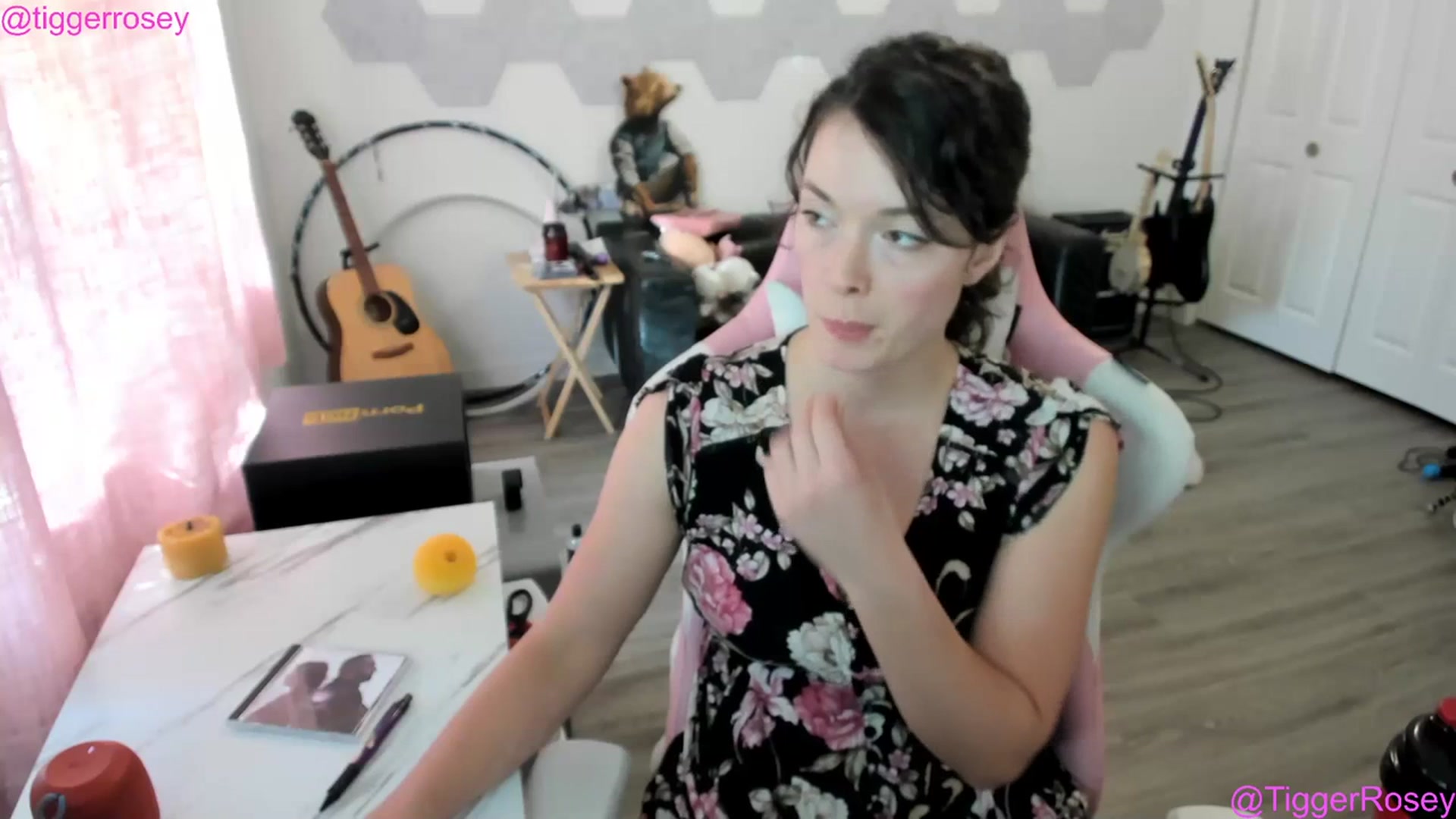 Gallery image thumbnail from TiggerRosey's myfreecams stream on, 07/13/2023, 01:10 image 17 of 20