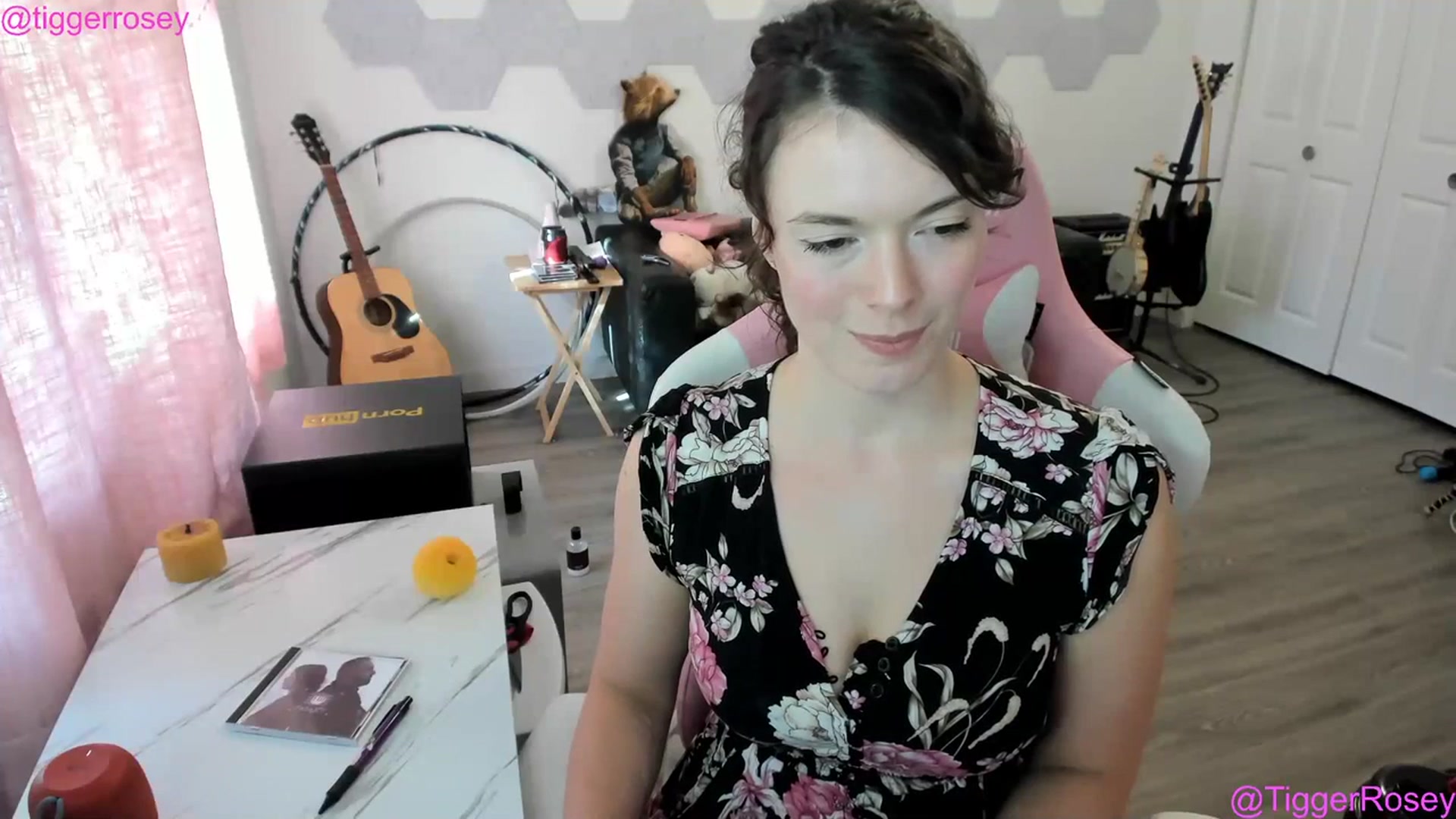 Gallery image thumbnail from TiggerRosey's myfreecams stream on, 07/13/2023, 01:10 image 5 of 20