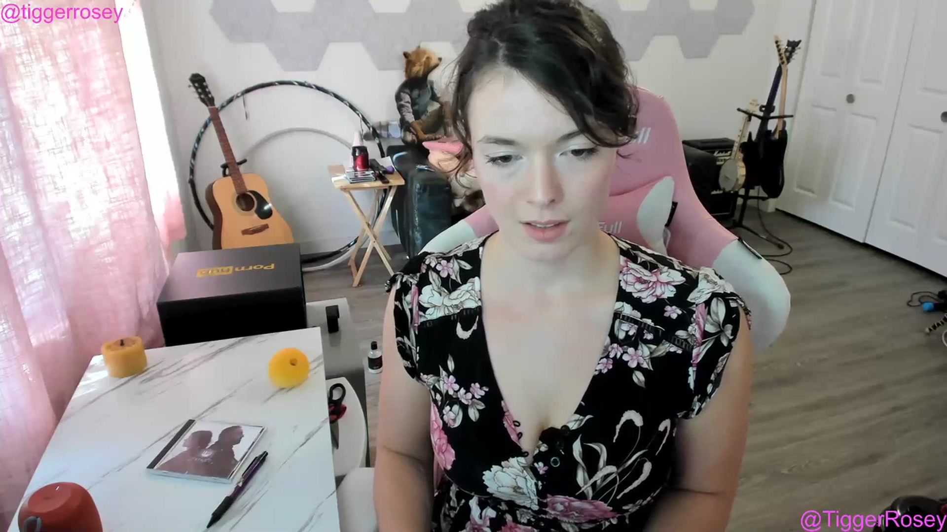 Gallery image thumbnail from TiggerRosey's myfreecams stream on, 07/13/2023, 01:10 image 8 of 20