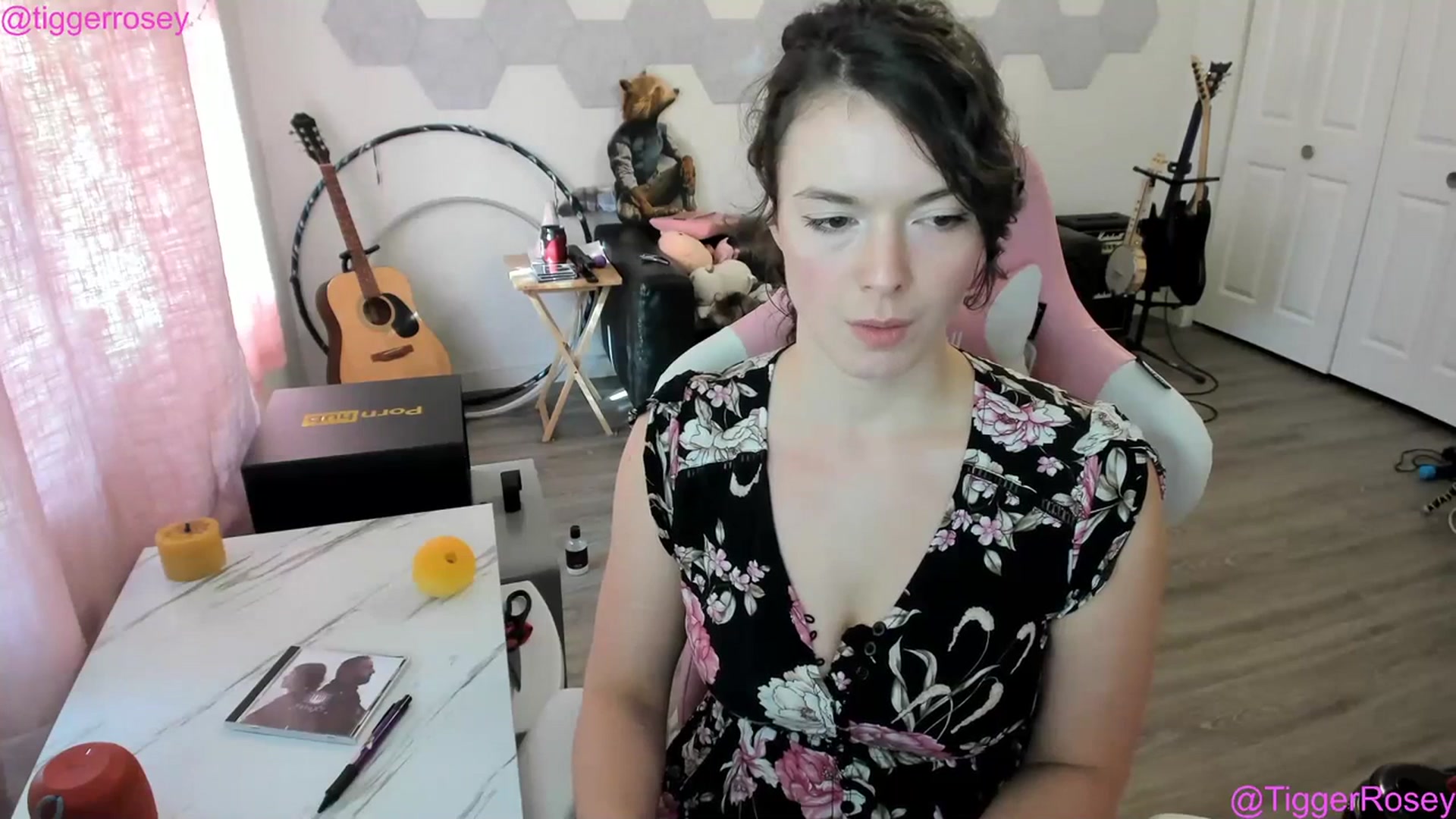 Gallery image thumbnail from TiggerRosey's myfreecams stream on, 07/13/2023, 01:10 image 3 of 20