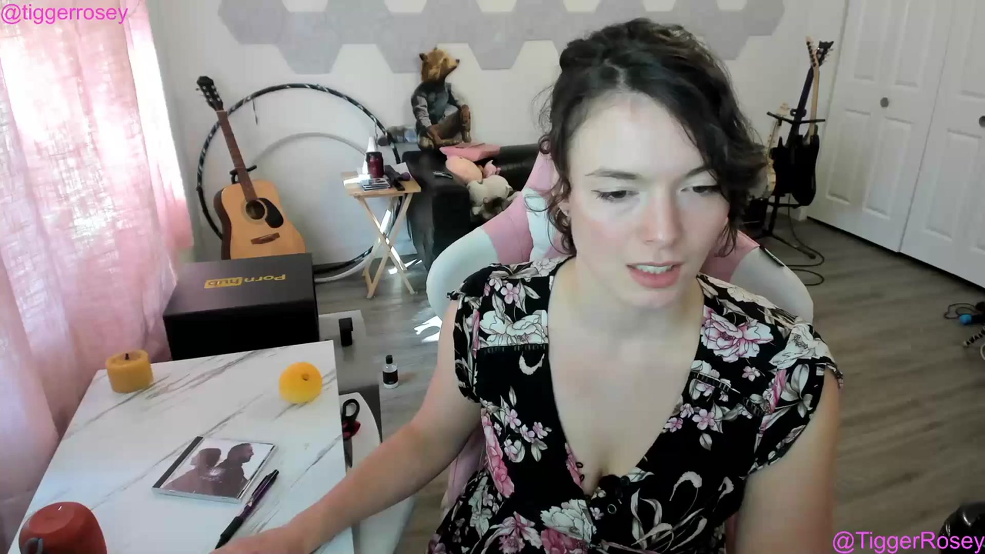 Gallery image thumbnail from TiggerRosey's myfreecams stream on, 07/13/2023, 01:12 image 10 of 20