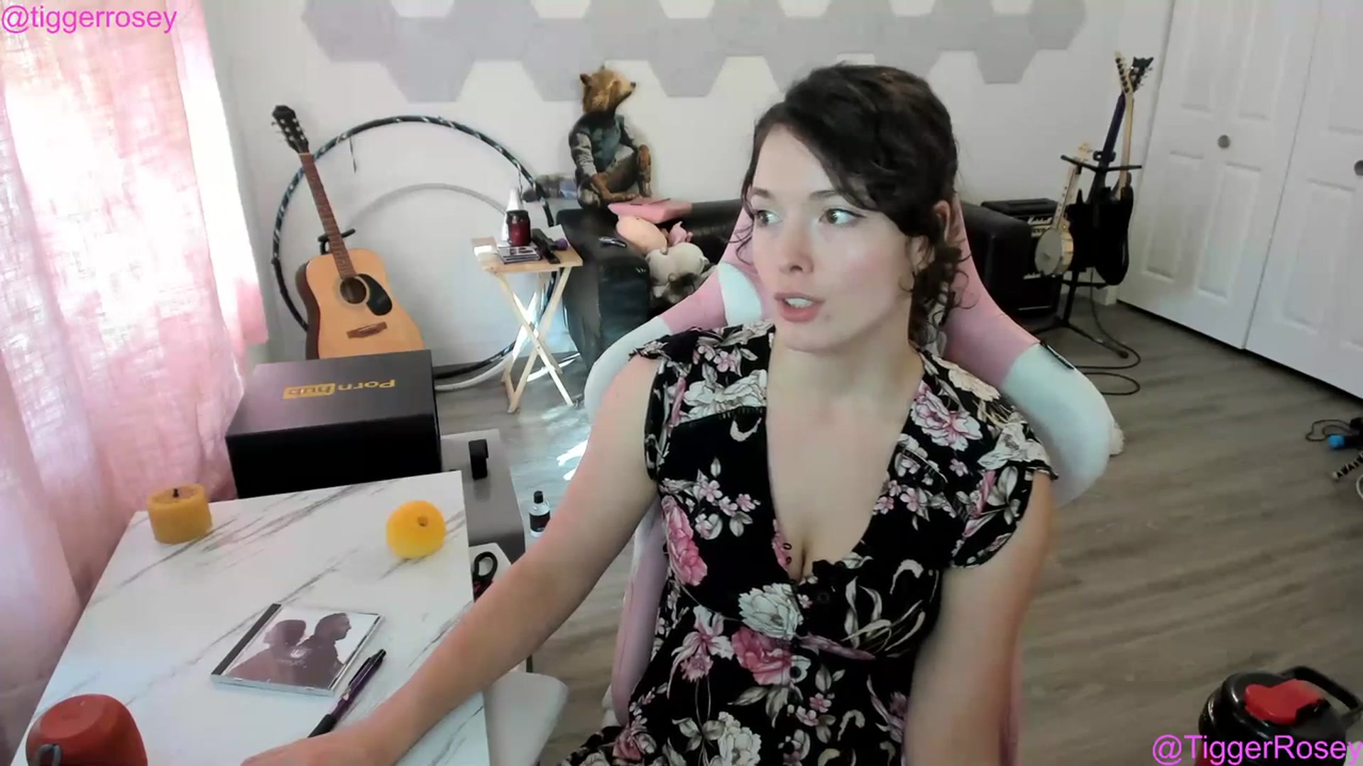 Gallery image thumbnail from TiggerRosey's myfreecams stream on, 07/13/2023, 01:12 image 8 of 20