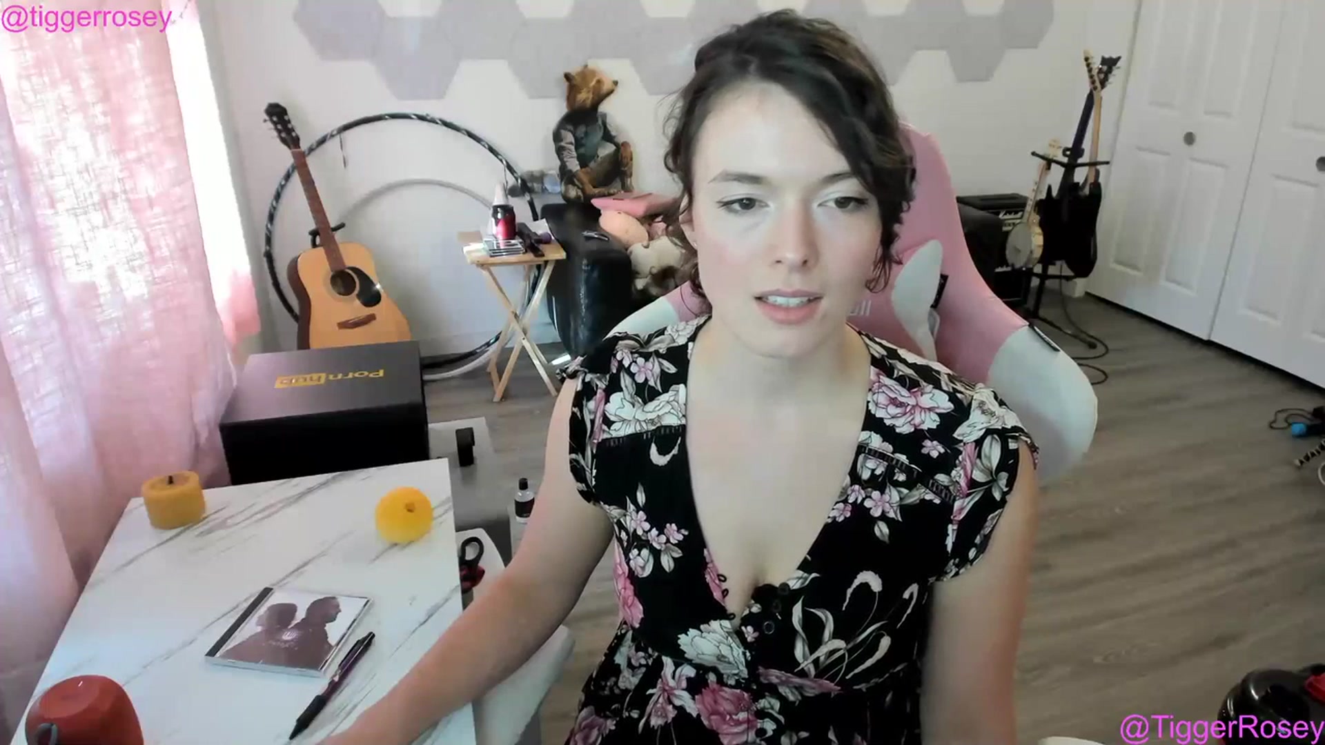 Gallery image thumbnail from TiggerRosey's myfreecams stream on, 07/13/2023, 01:12 image 14 of 20