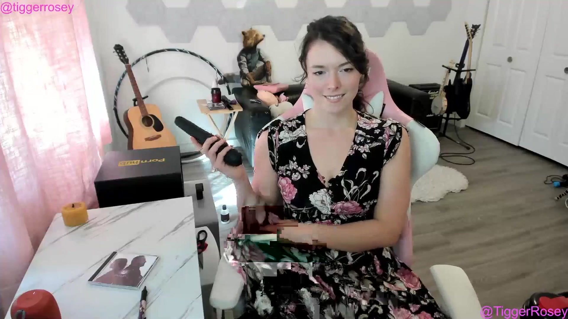 Gallery image thumbnail from TiggerRosey's myfreecams stream on, 07/13/2023, 01:12 image 2 of 20