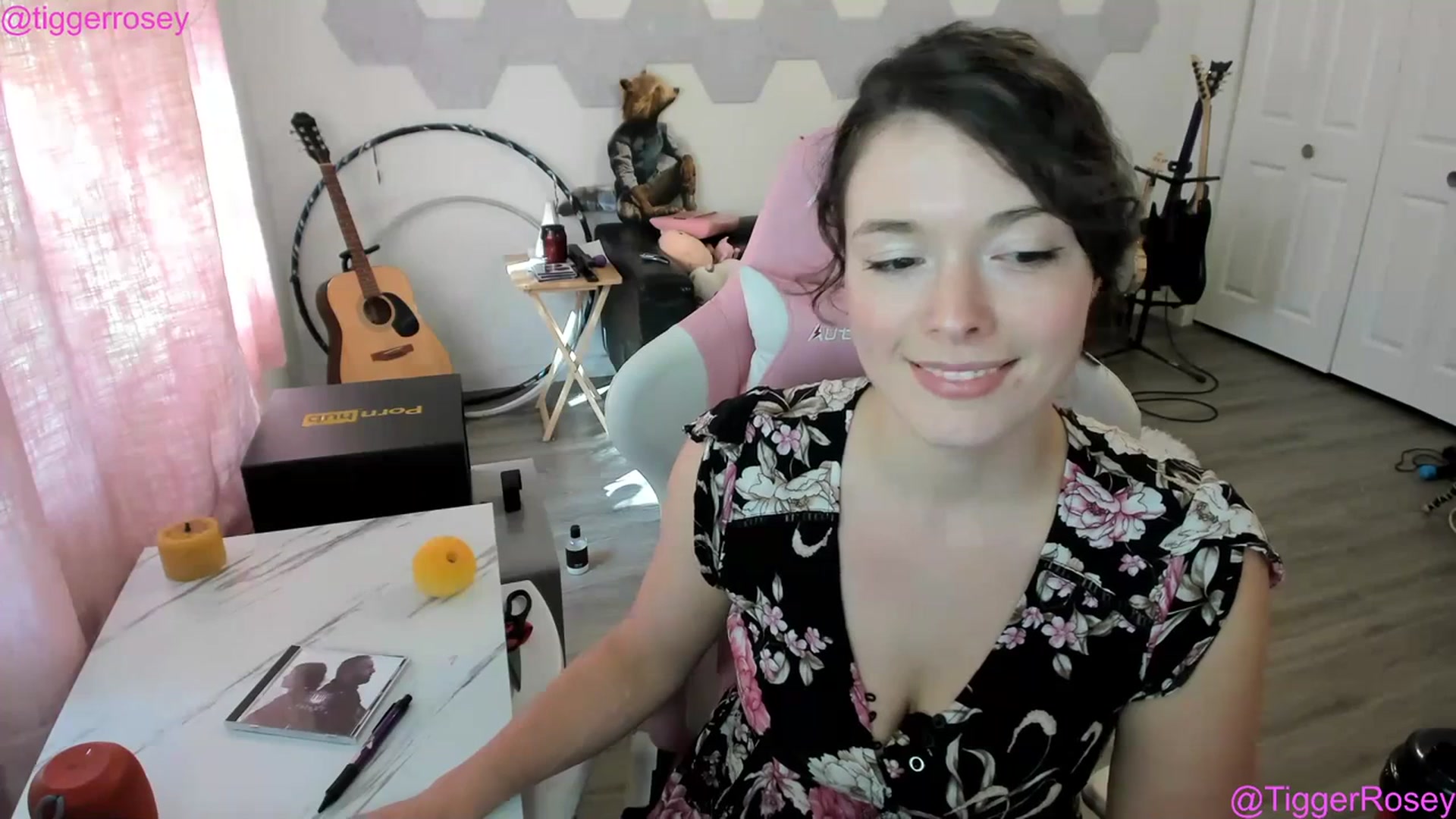 Gallery image thumbnail from TiggerRosey's myfreecams stream on, 07/13/2023, 01:12 image 9 of 20