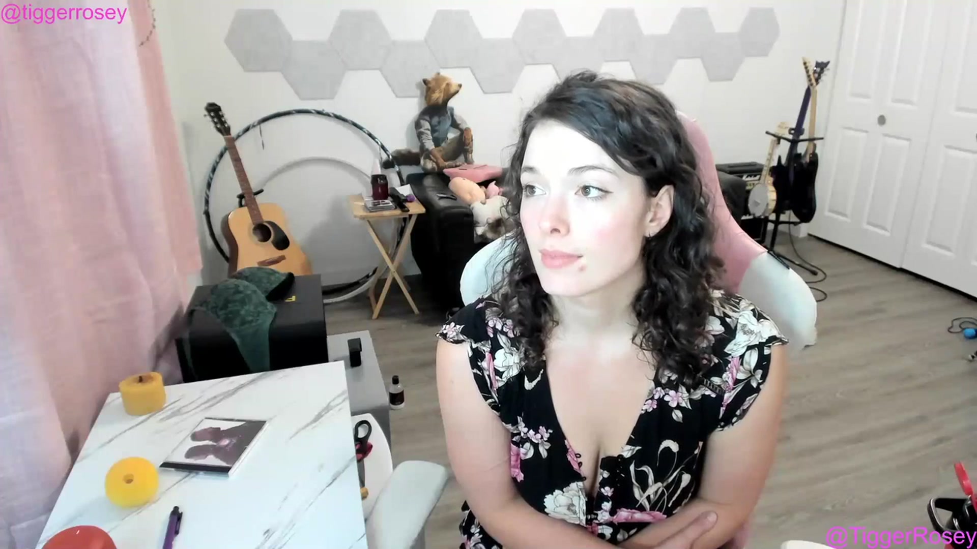Gallery image thumbnail from TiggerRosey's myfreecams stream on, 07/13/2023, 04:53 image 16 of 20