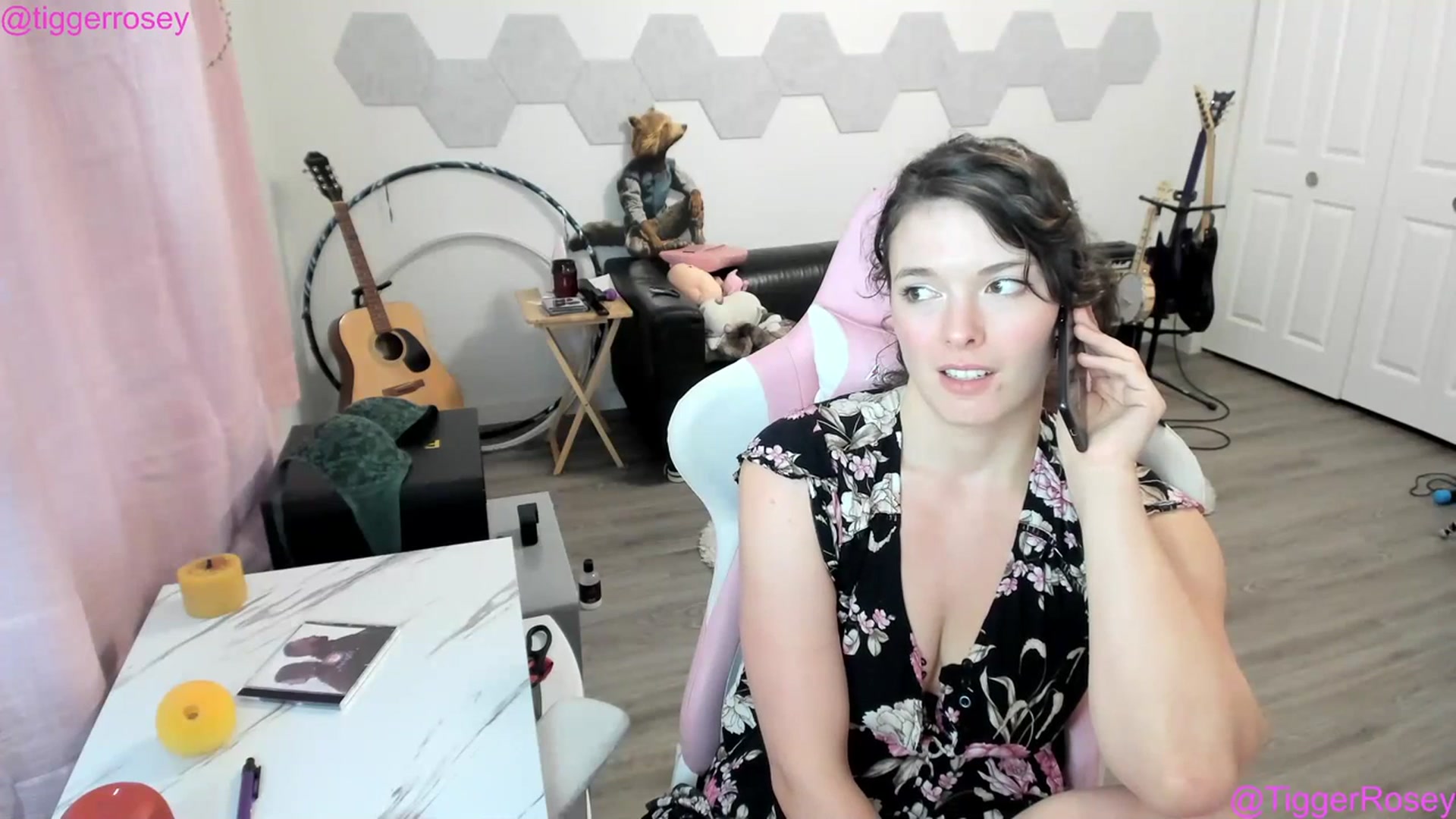 Gallery image thumbnail from TiggerRosey's myfreecams stream on, 07/13/2023, 04:53 image 8 of 20