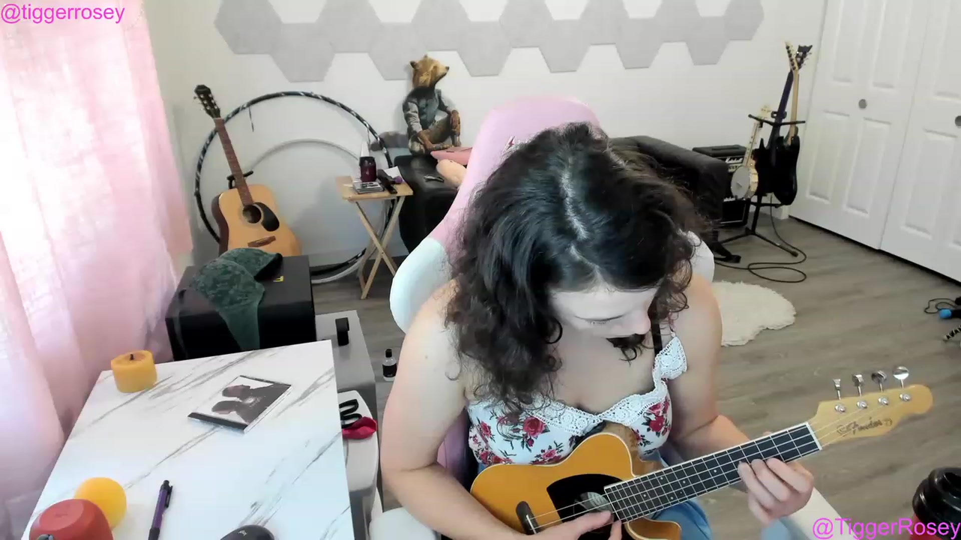 Gallery image thumbnail from TiggerRosey's myfreecams stream on, 07/13/2023, 23:38 image 2 of 20
