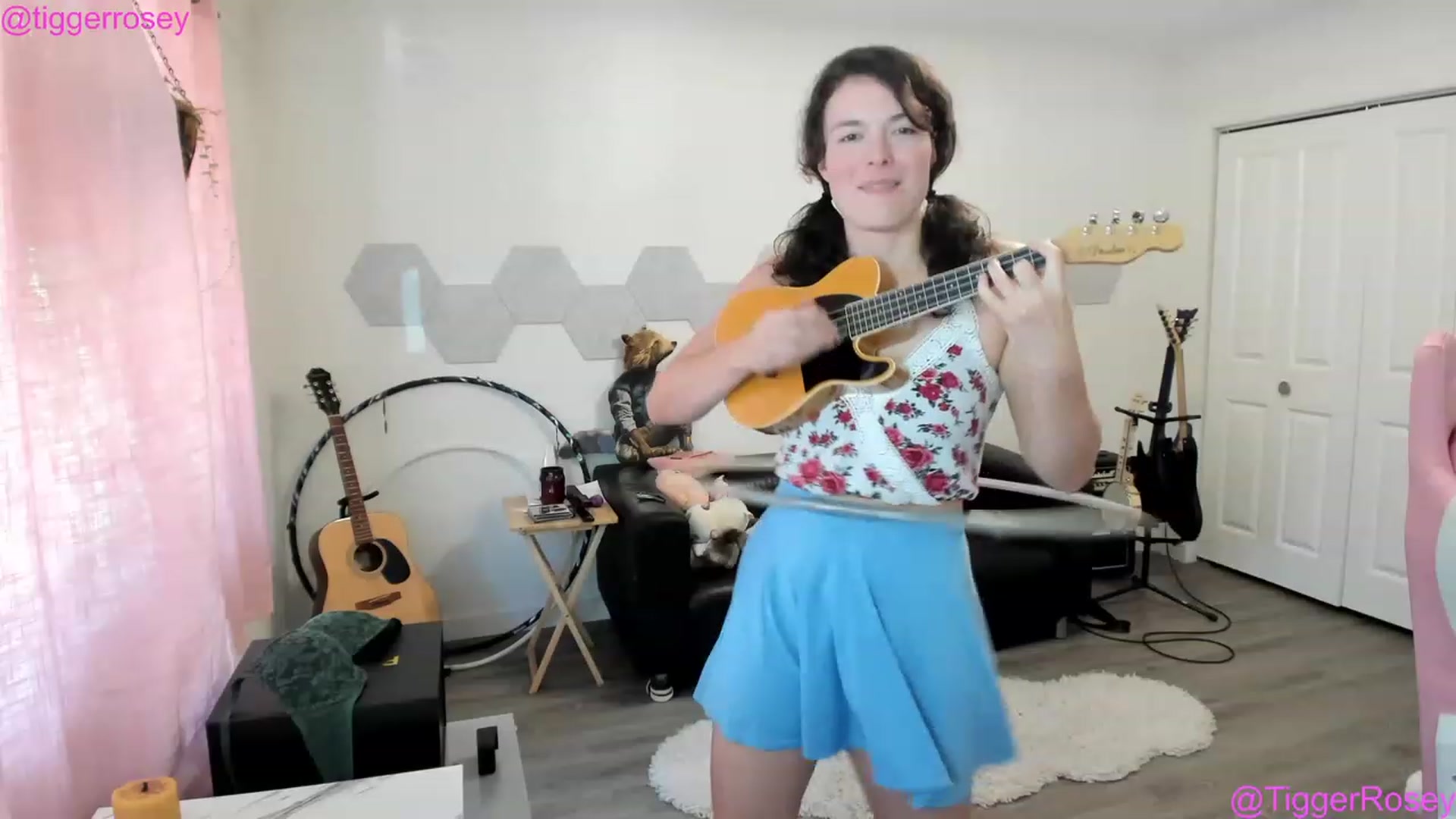 Gallery image thumbnail from TiggerRosey's myfreecams stream on, 07/13/2023, 23:38 image 16 of 20