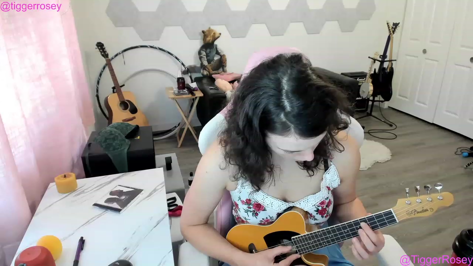 Gallery image thumbnail from TiggerRosey's myfreecams stream on, 07/13/2023, 23:38 image 1 of 20