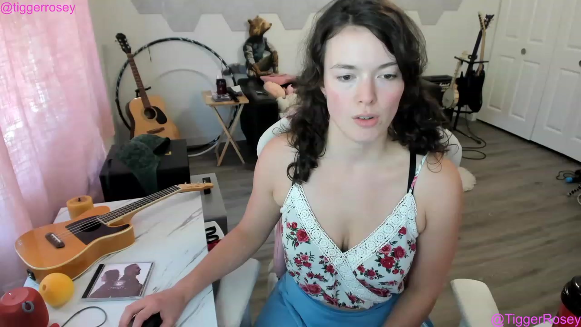 Gallery image thumbnail from TiggerRosey's myfreecams stream on, 07/13/2023, 23:38 image 19 of 20