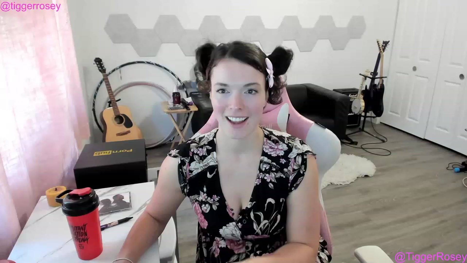 Gallery image thumbnail from TiggerRosey's myfreecams stream on, 07/15/2023, 23:23 image 1 of 20