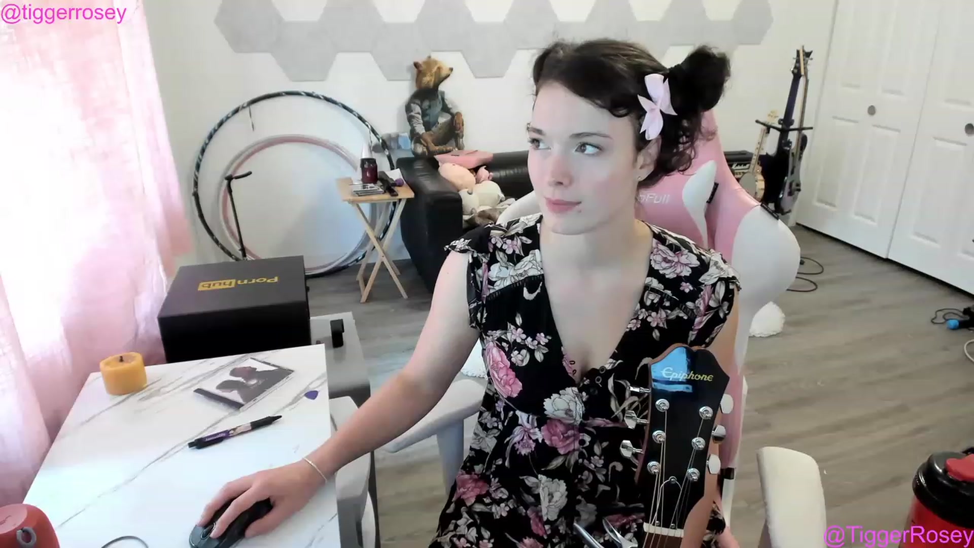 Gallery image thumbnail from TiggerRosey's myfreecams stream on, 07/15/2023, 23:23 image 16 of 20