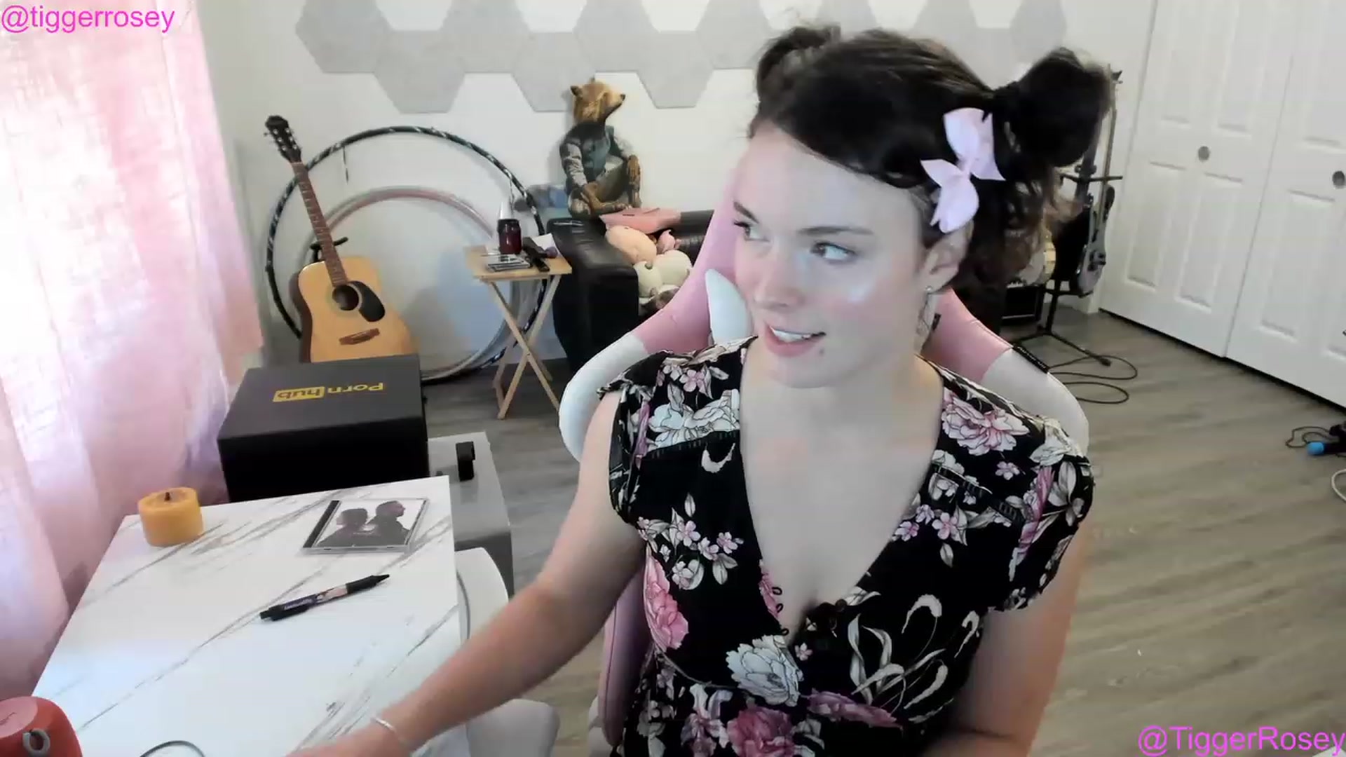 Gallery image thumbnail from TiggerRosey's myfreecams stream on, 07/15/2023, 23:23 image 11 of 20