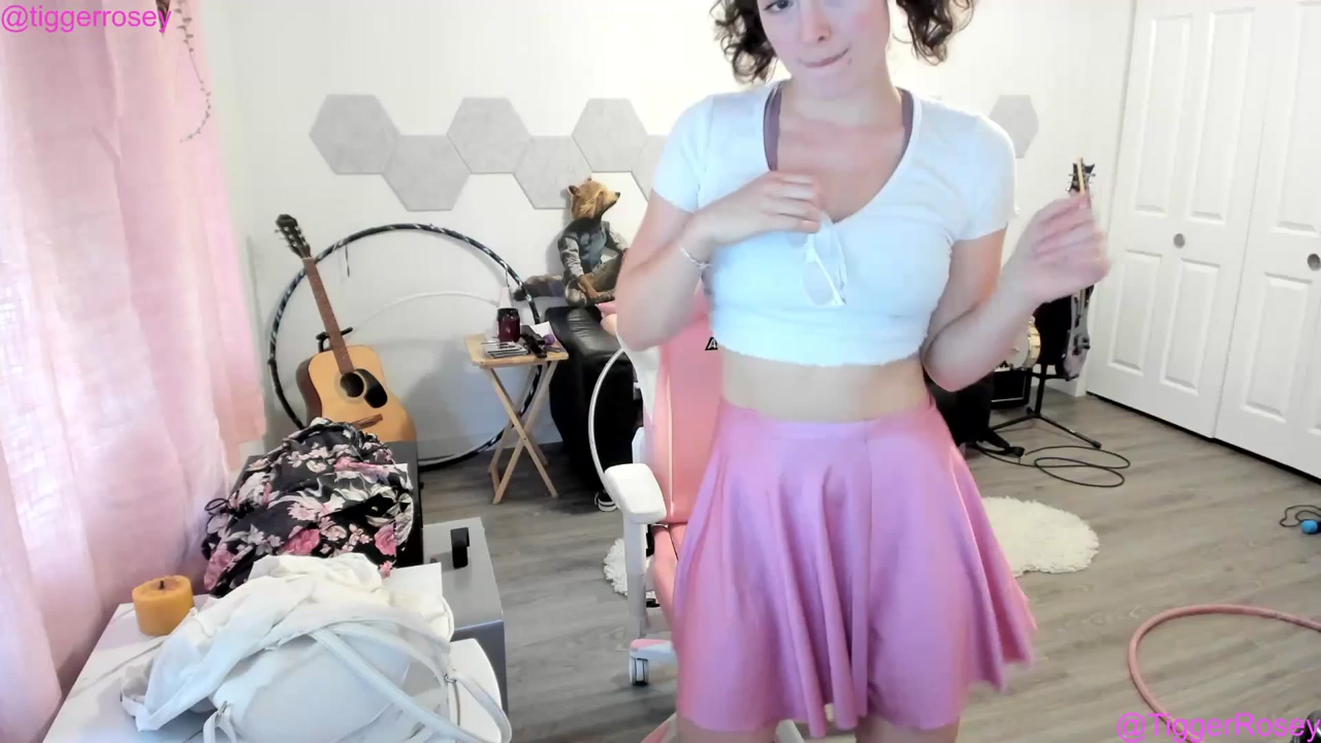 Gallery image thumbnail from TiggerRosey's myfreecams stream on, 07/16/2023, 02:22 image 7 of 20