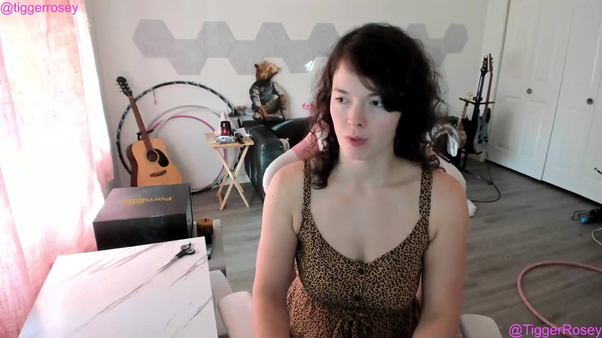 Gallery image thumbnail from TiggerRosey's myfreecams stream on, 07/20/2023, 02:04 image 3 of 20
