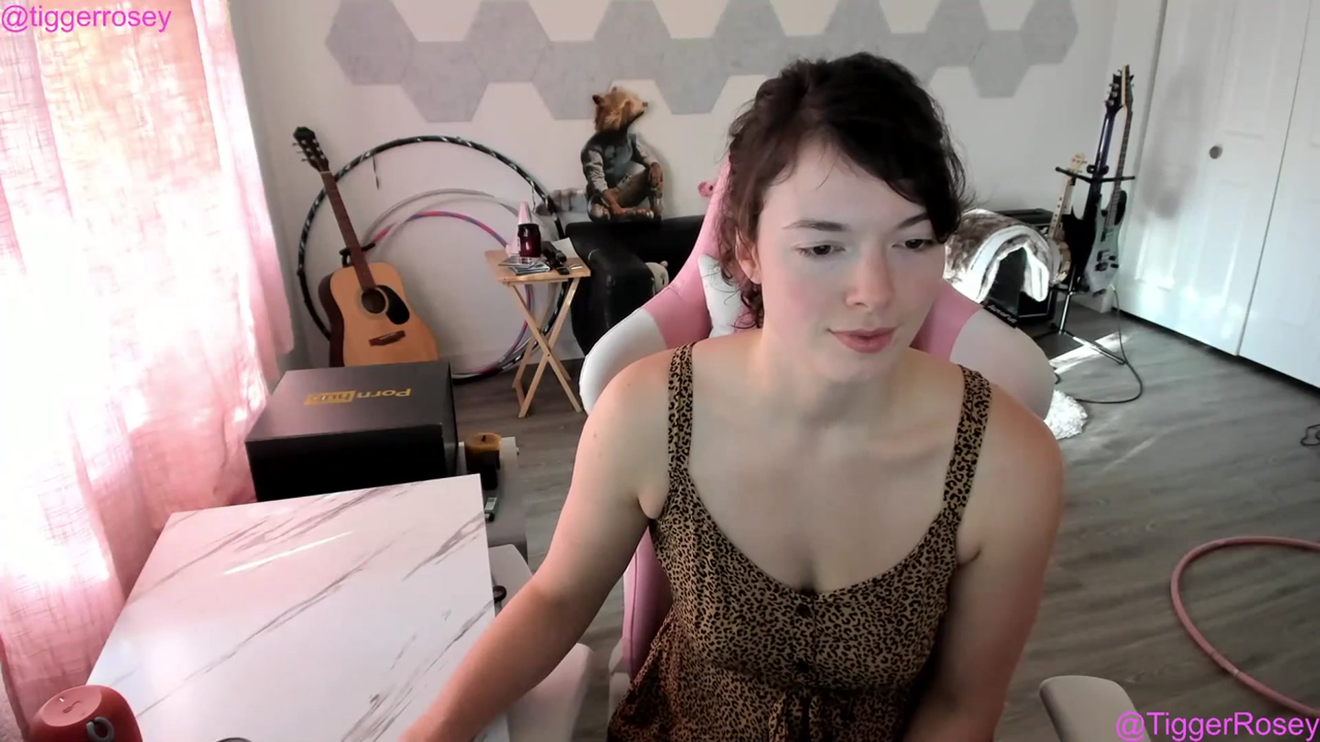 Gallery image thumbnail from TiggerRosey's myfreecams stream on, 07/20/2023, 02:04 image 19 of 20