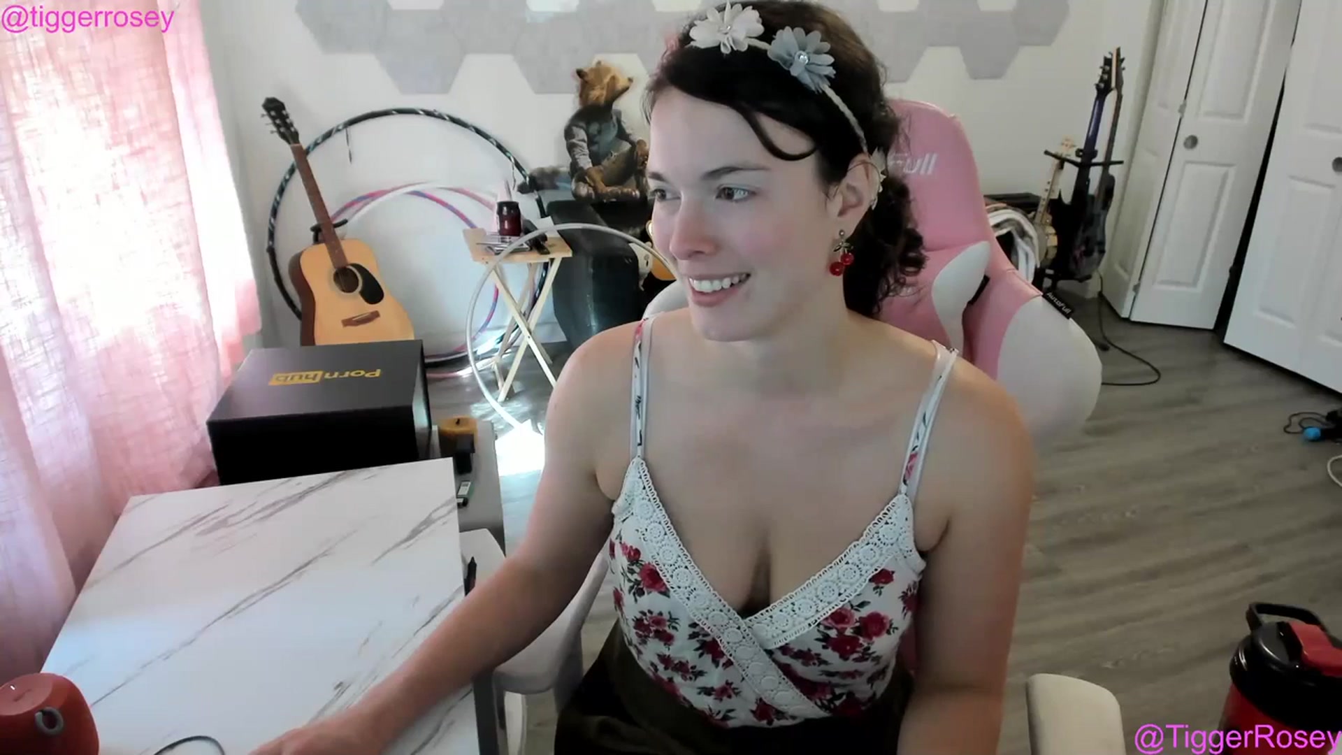 Gallery image thumbnail from TiggerRosey's myfreecams stream on, 07/21/2023, 24:31 image 15 of 20
