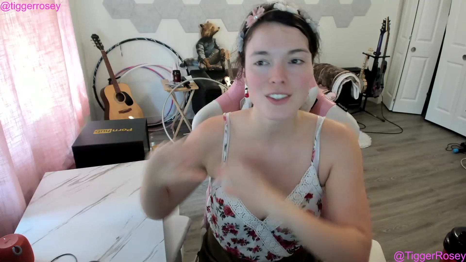 Gallery image thumbnail from TiggerRosey's myfreecams stream on, 07/21/2023, 24:31 image 12 of 20