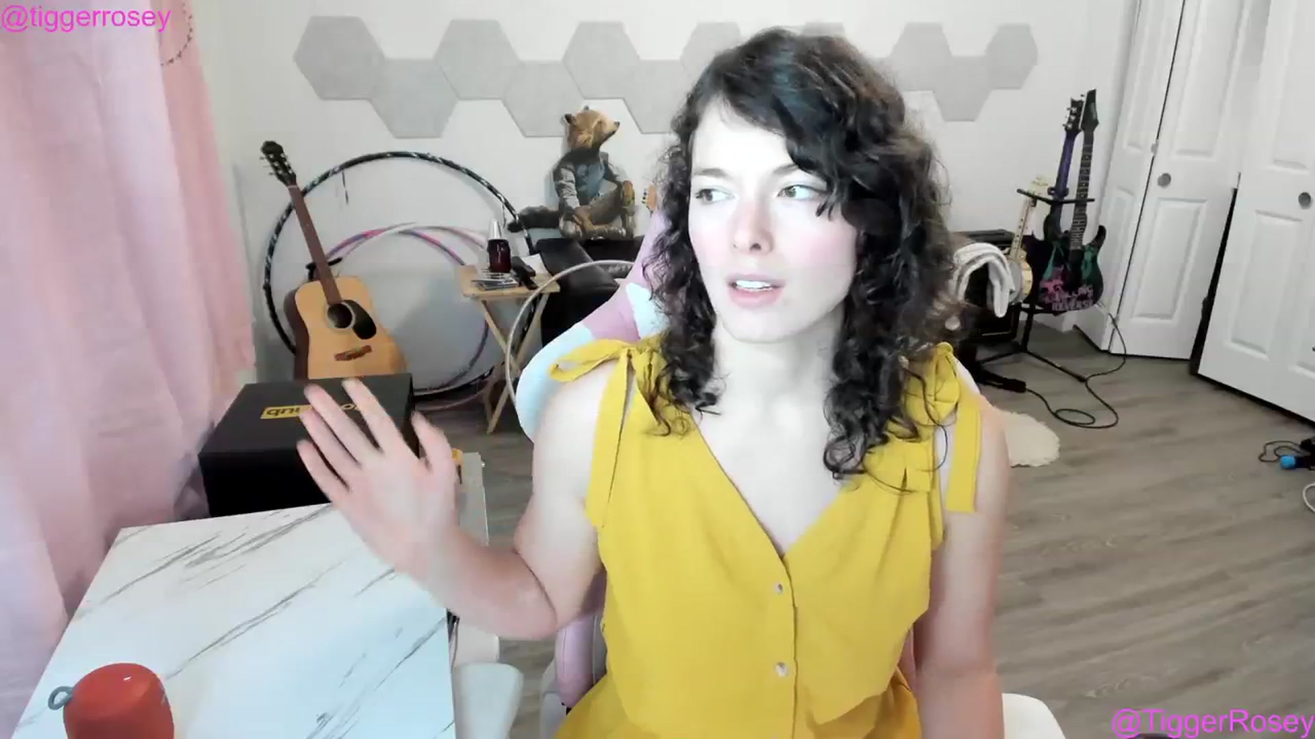 Gallery image thumbnail from TiggerRosey's myfreecams stream on, 07/24/2023, 23:58 image 19 of 20