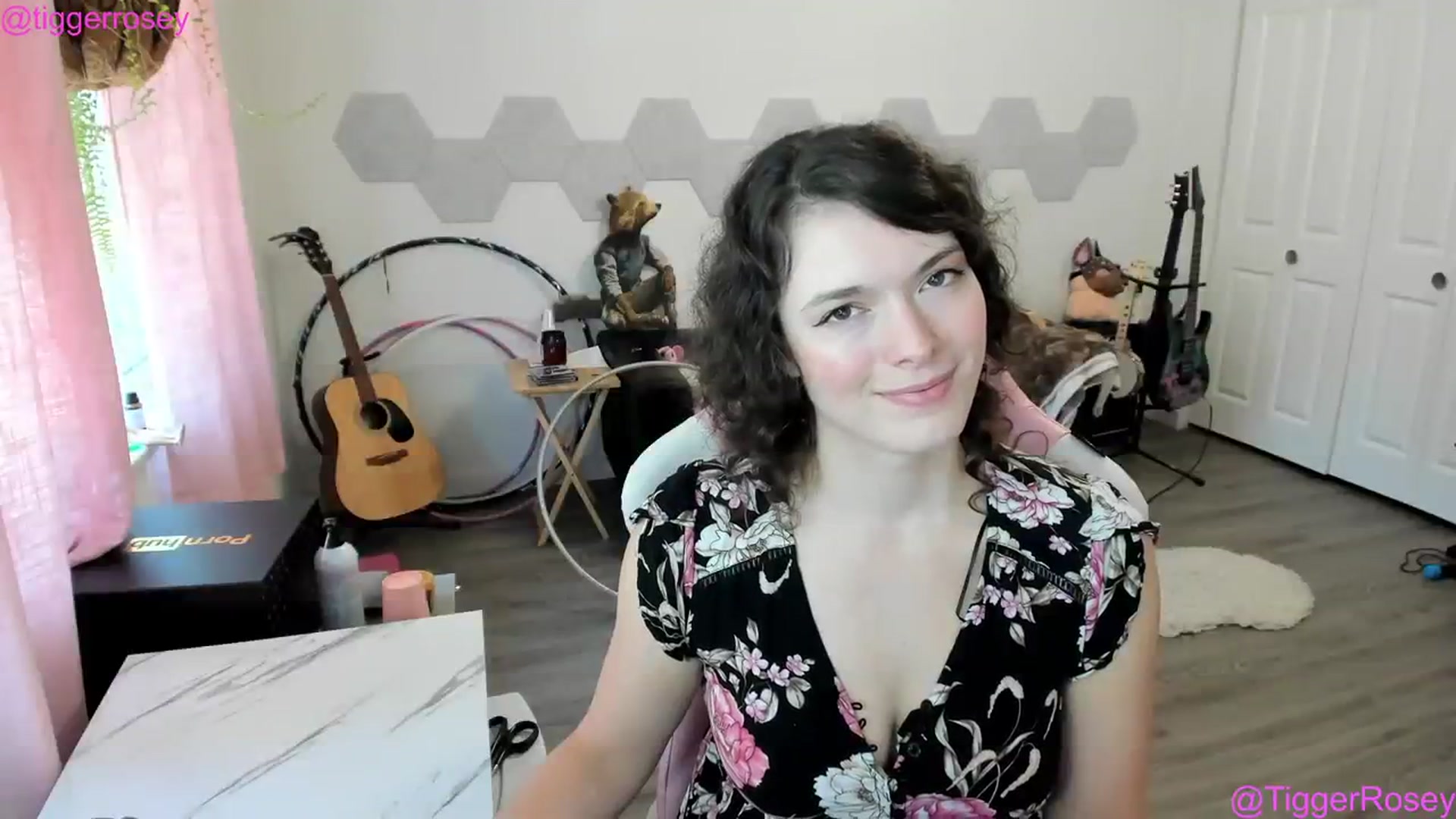 Gallery image thumbnail from TiggerRosey's myfreecams stream on, 07/26/2023, 22:00 image 19 of 20