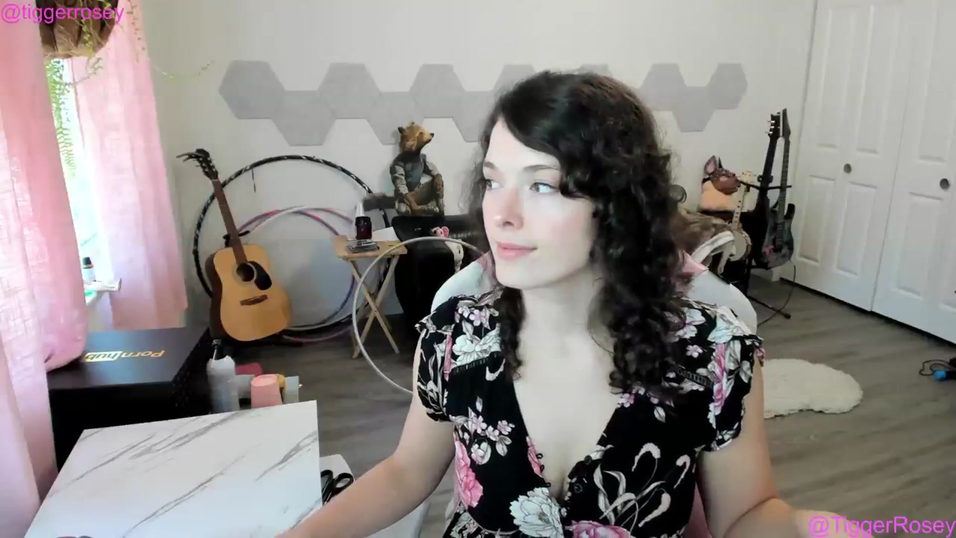 Gallery image thumbnail from TiggerRosey's myfreecams stream on, 07/26/2023, 22:00 image 10 of 20