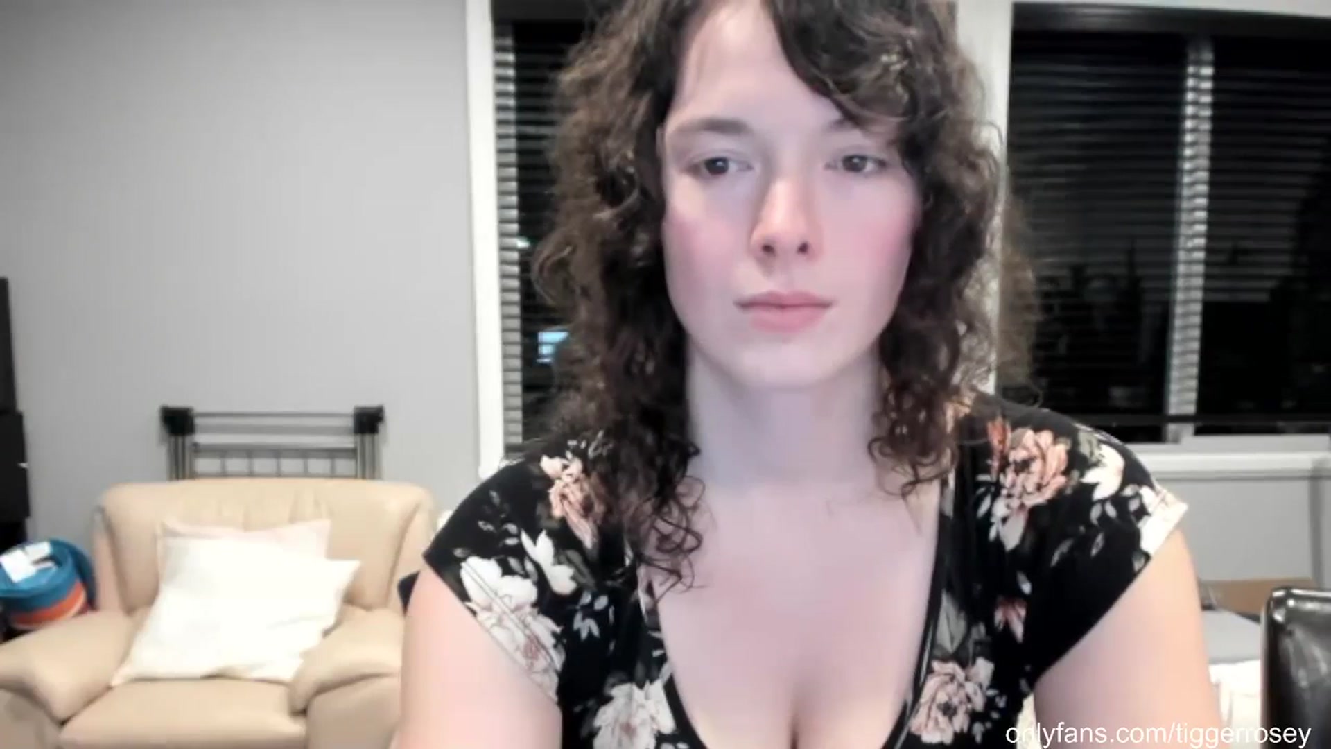 Gallery image thumbnail from TiggerRosey's myfreecams stream on, 08/08/2023, 05:25 image 9 of 20