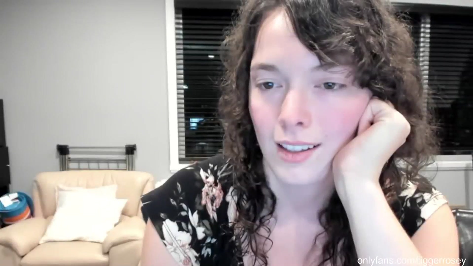 Gallery image thumbnail from TiggerRosey's myfreecams stream on, 08/08/2023, 05:25 image 5 of 20
