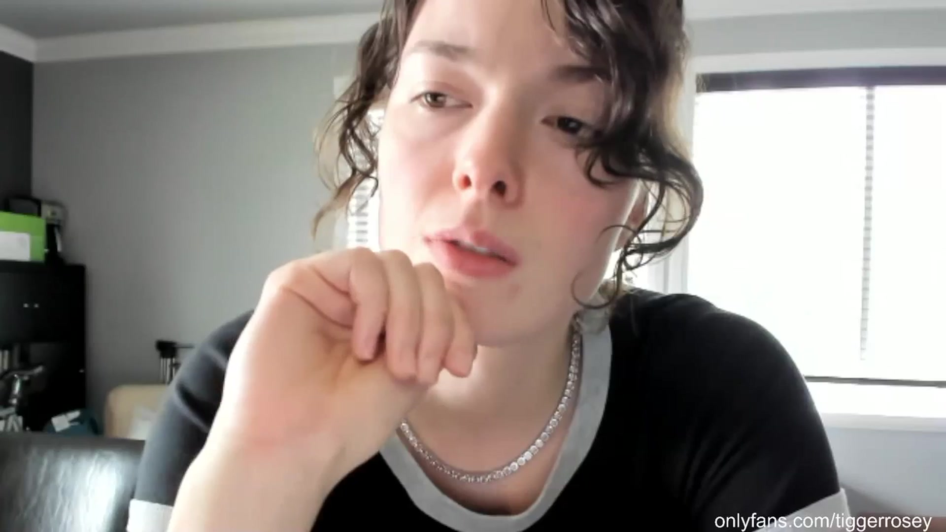 Gallery image thumbnail from TiggerRosey's myfreecams stream on, 08/09/2023, 19:15 image 4 of 20
