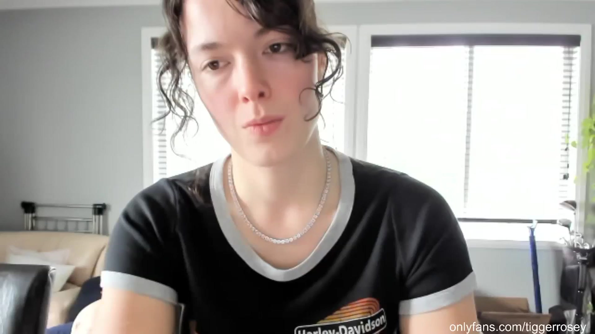 Gallery image thumbnail from TiggerRosey's myfreecams stream on, 08/09/2023, 19:15 image 15 of 20