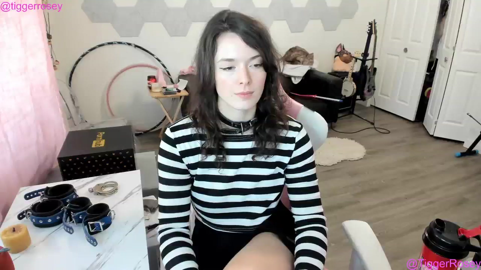 Gallery image thumbnail from TiggerRosey's myfreecams stream on, 08/15/2023, 20:25 image 14 of 20