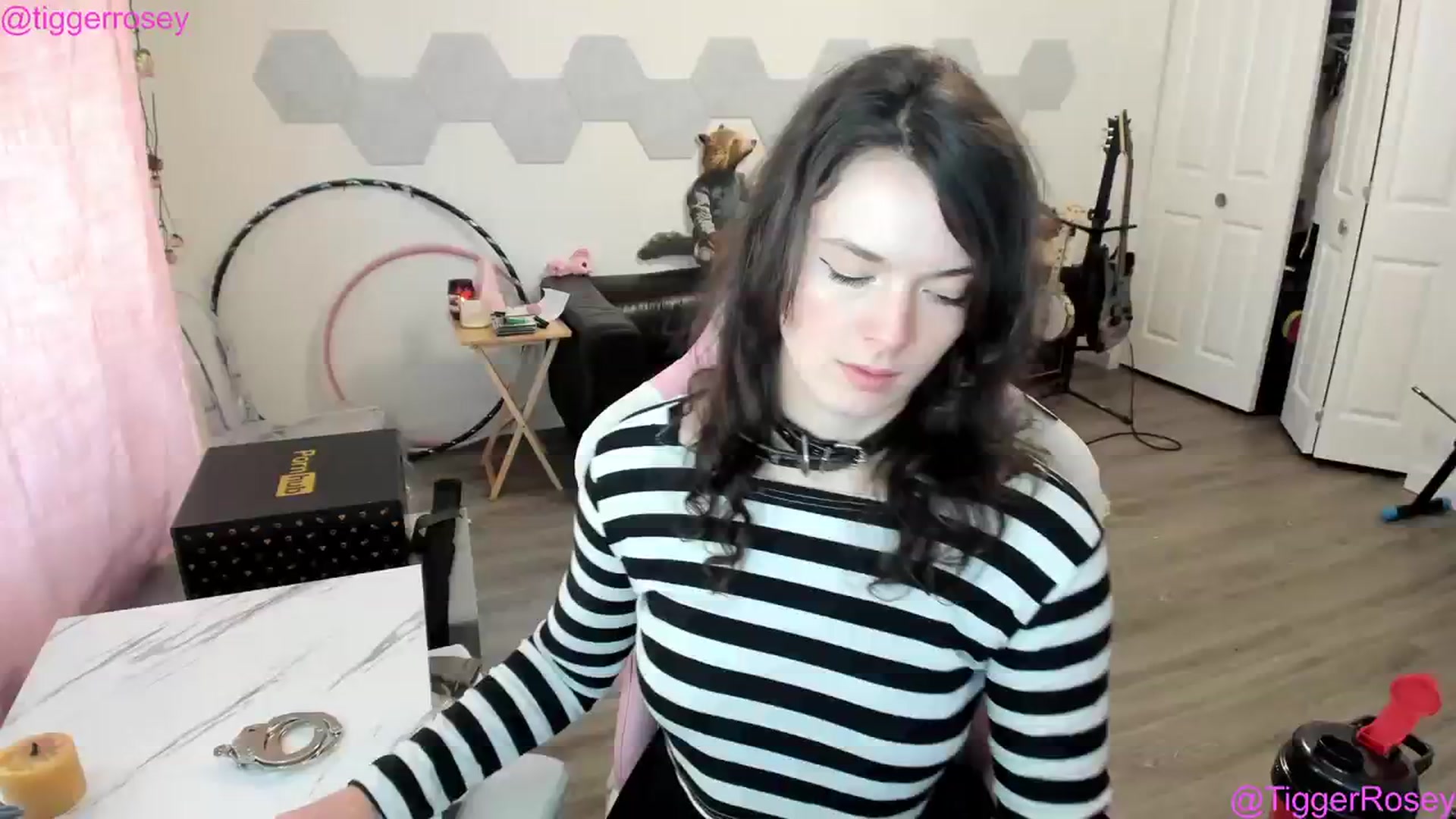 Gallery image thumbnail from TiggerRosey's myfreecams stream on, 08/15/2023, 21:22 image 1 of 20