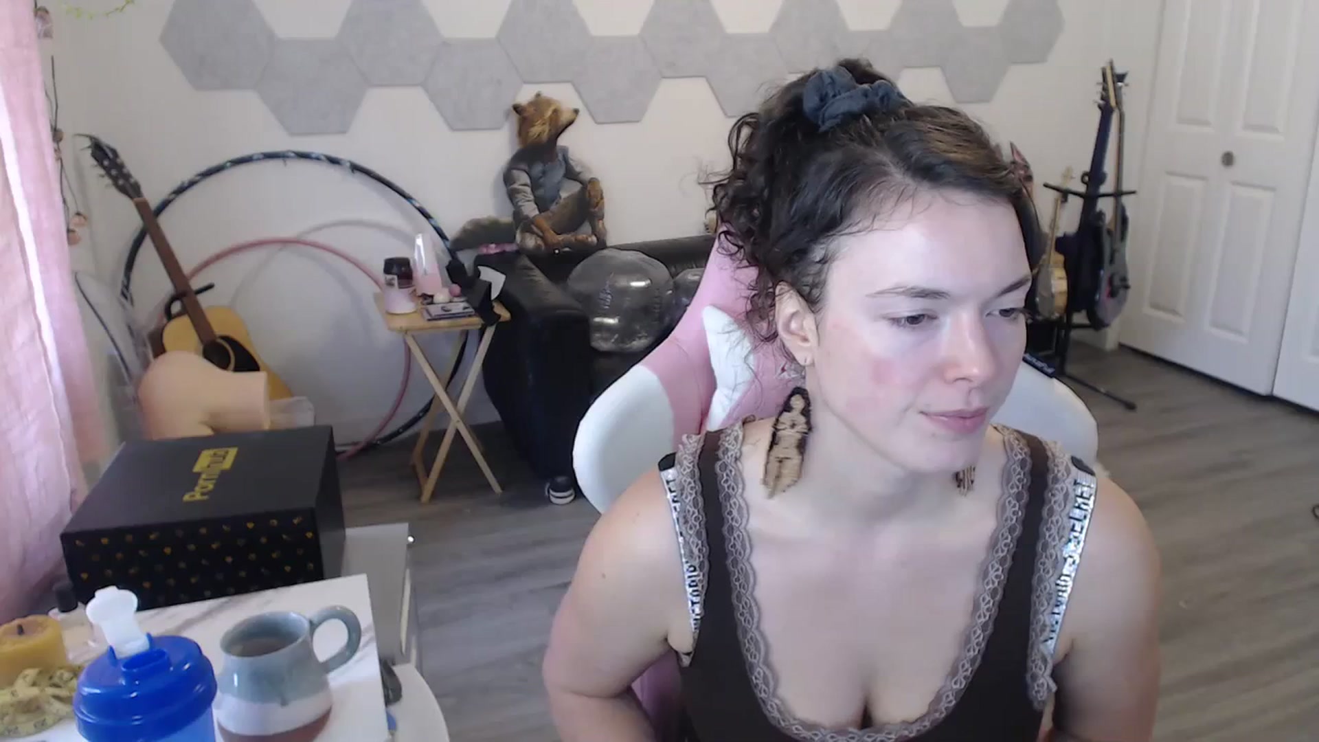 Gallery image thumbnail from TiggerRosey's myfreecams stream on, 08/31/2023, 20:31 image 20 of 20