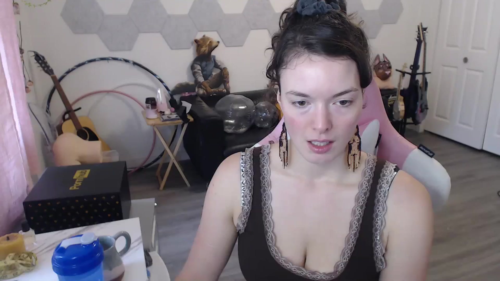 Gallery image thumbnail from TiggerRosey's myfreecams stream on, 08/31/2023, 20:31 image 1 of 20