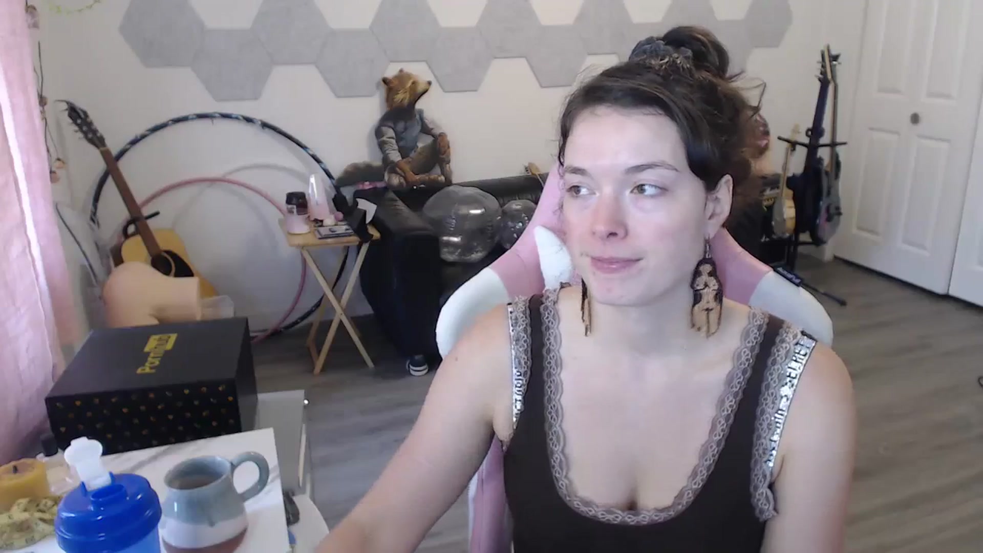 Gallery image thumbnail from TiggerRosey's myfreecams stream on, 08/31/2023, 20:31 image 18 of 20