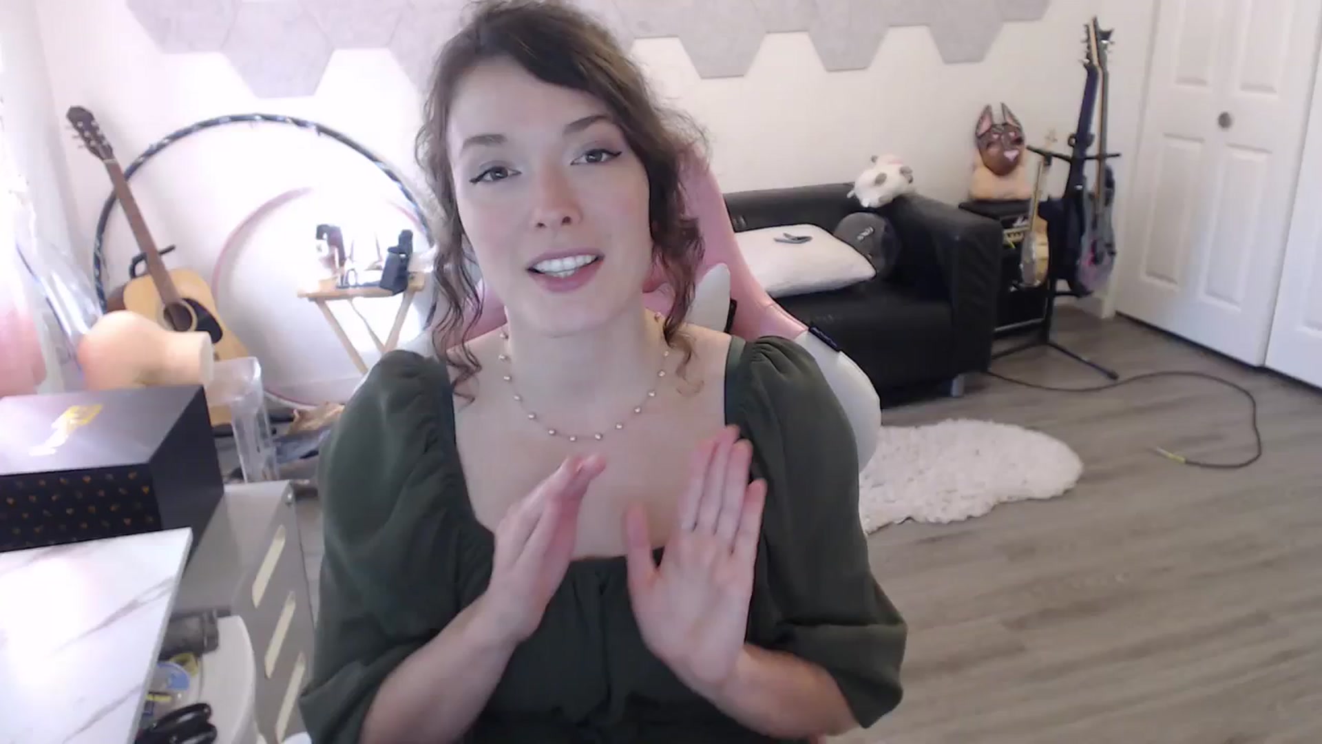 Gallery image thumbnail from TiggerRosey's myfreecams stream on, 09/02/2023, 24:32 image 9 of 20