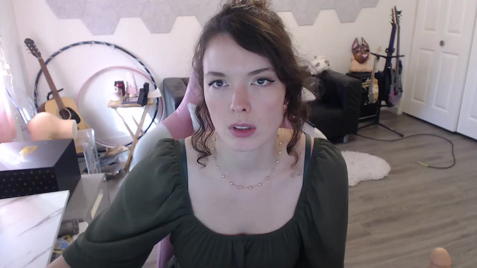 Gallery image thumbnail from TiggerRosey's myfreecams stream on, 09/02/2023, 24:32 image 1 of 20